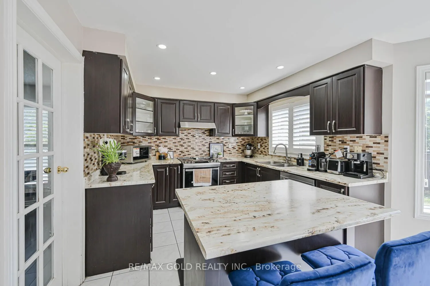 59 Deerglen Drive