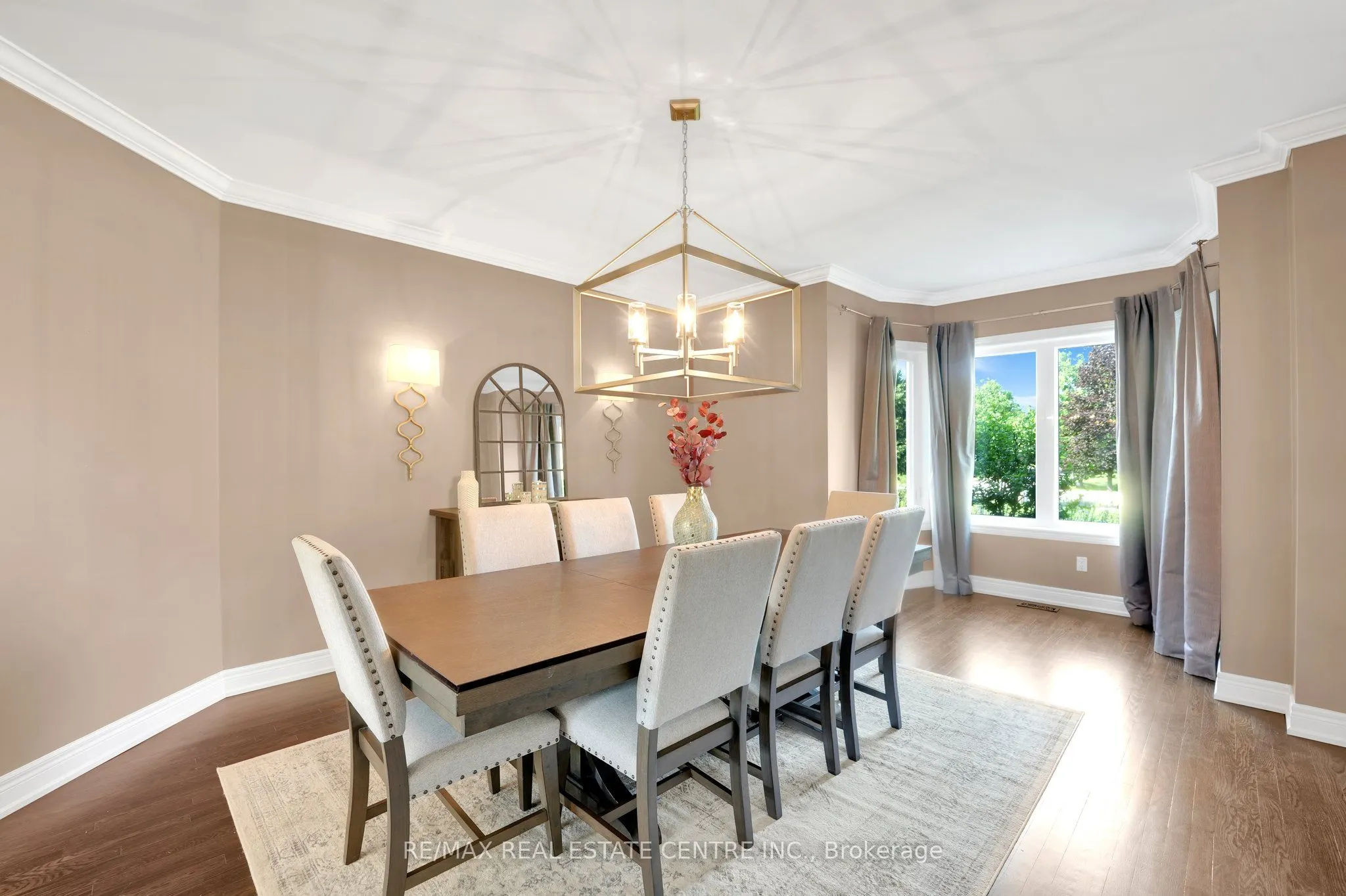 11135 Menzies Court