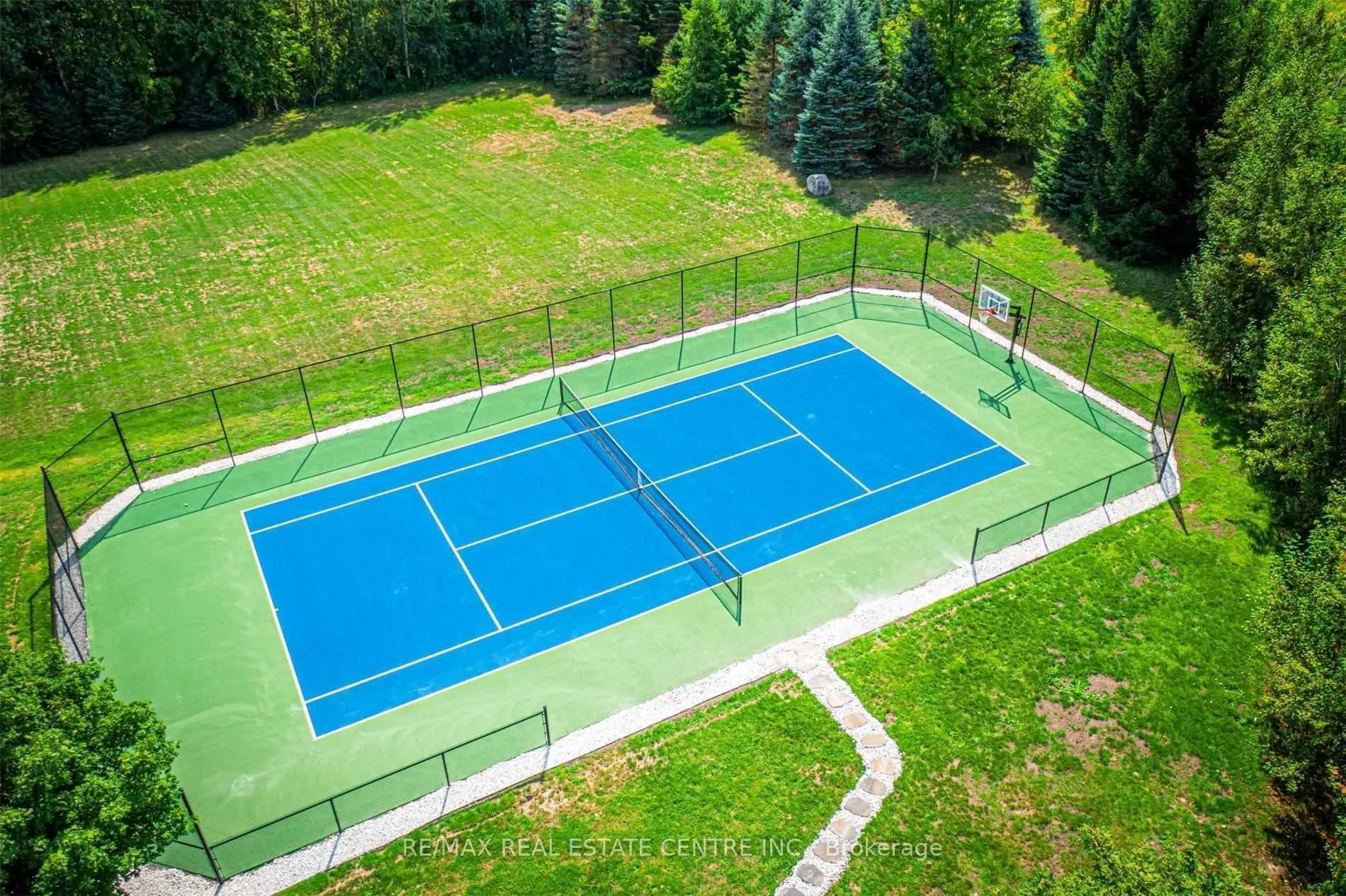11135 Menzies Court