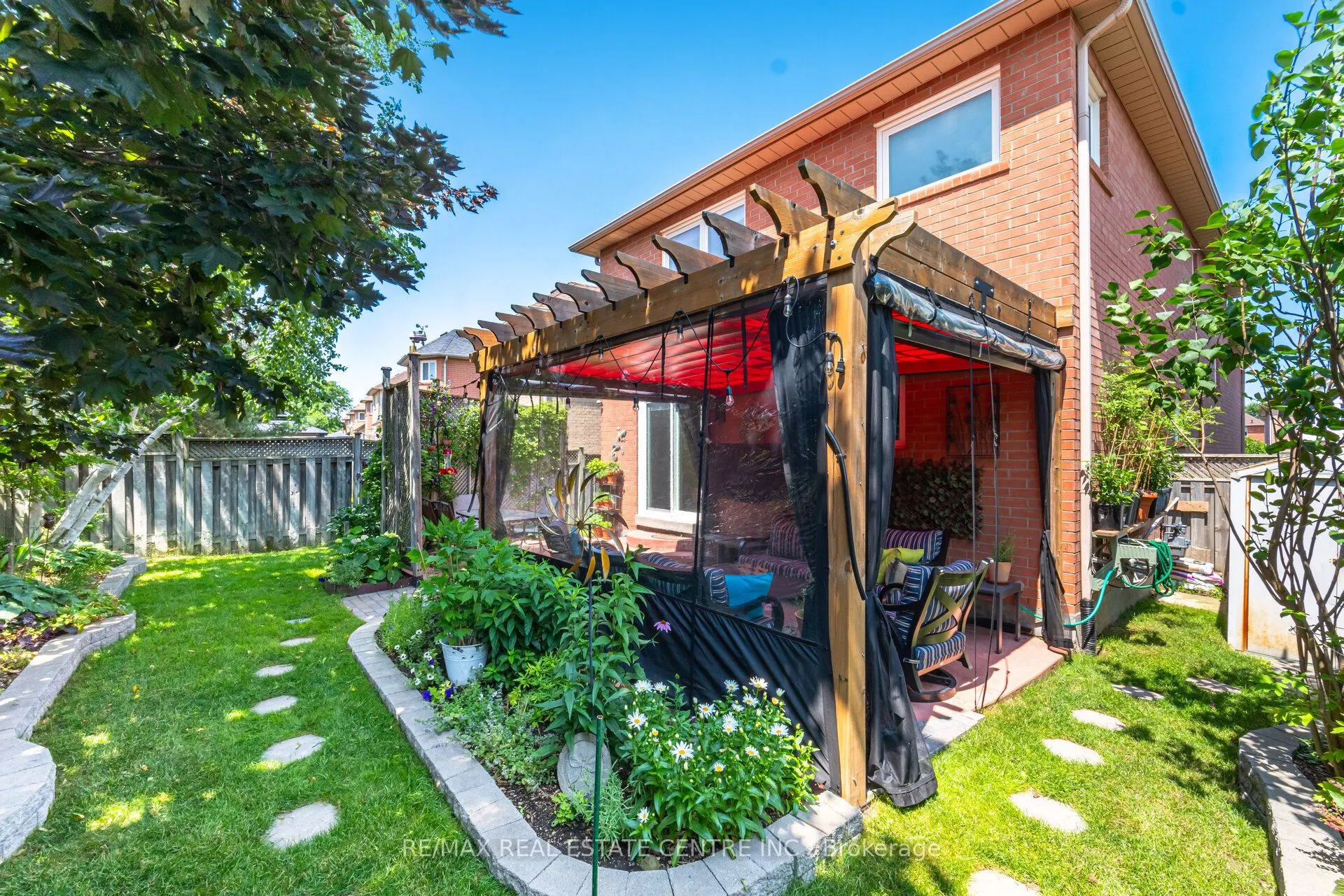 30 Creekwood Drive
