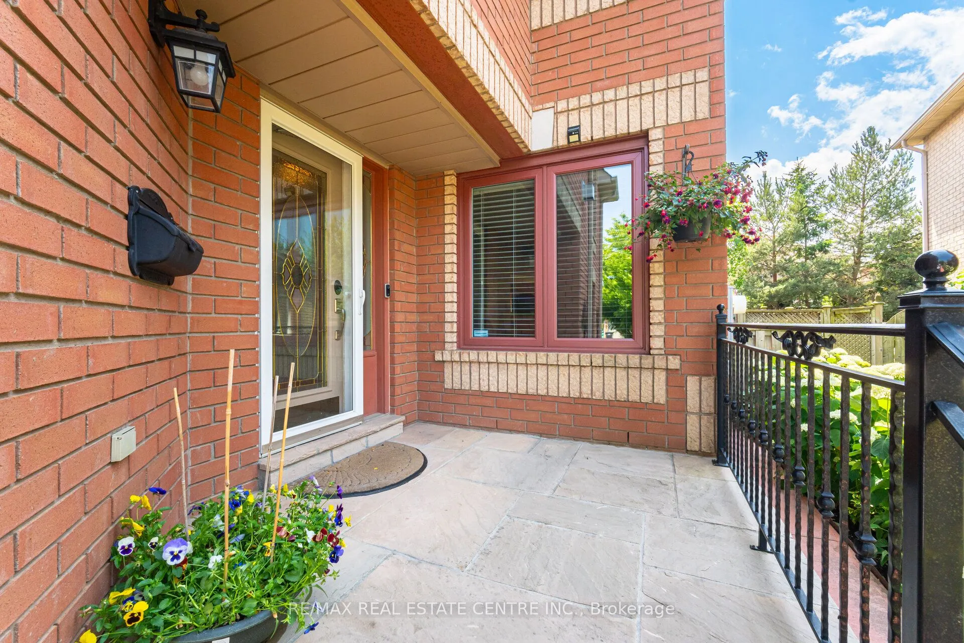 30 Creekwood Drive
