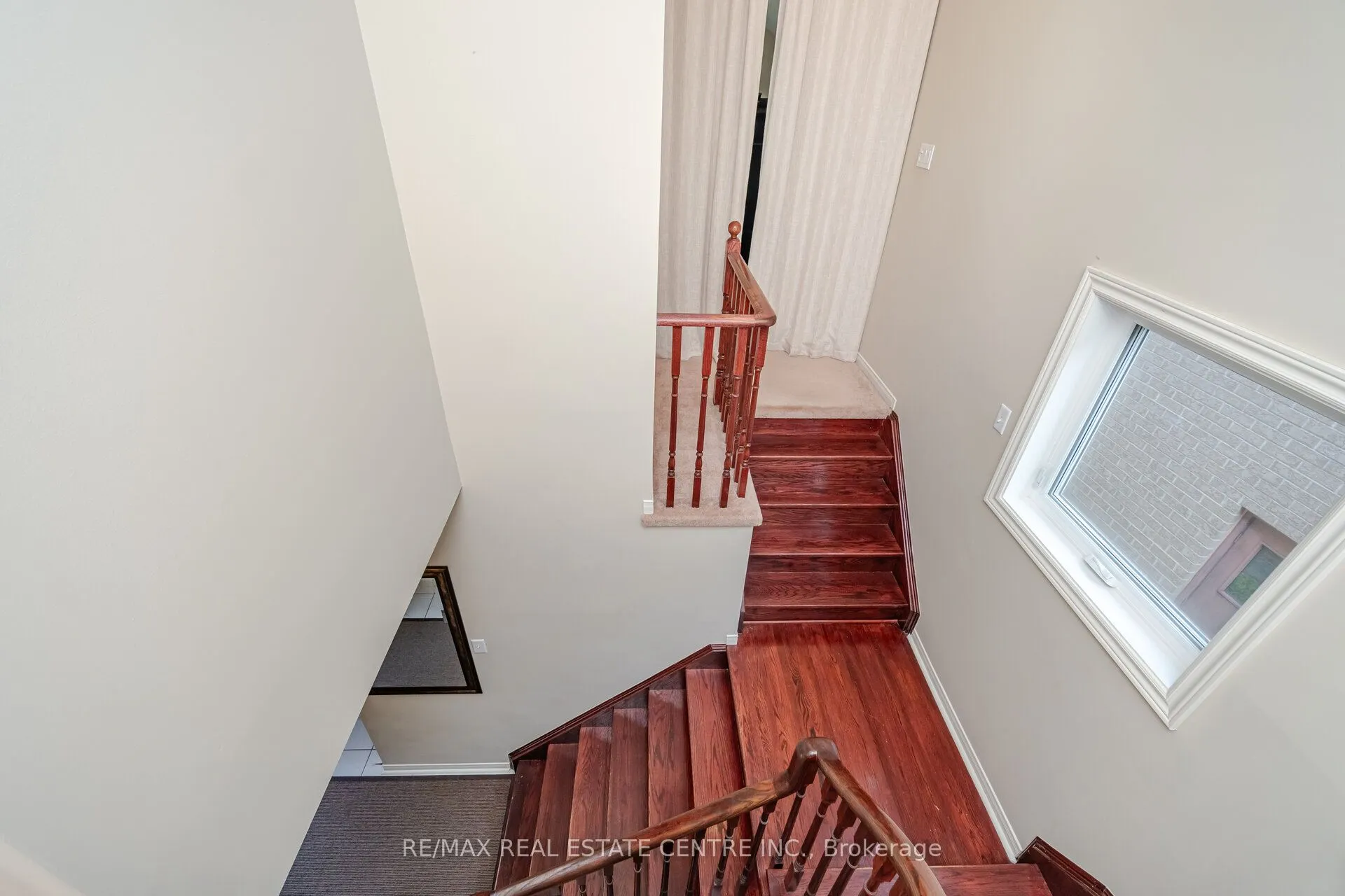 30 Creekwood Drive