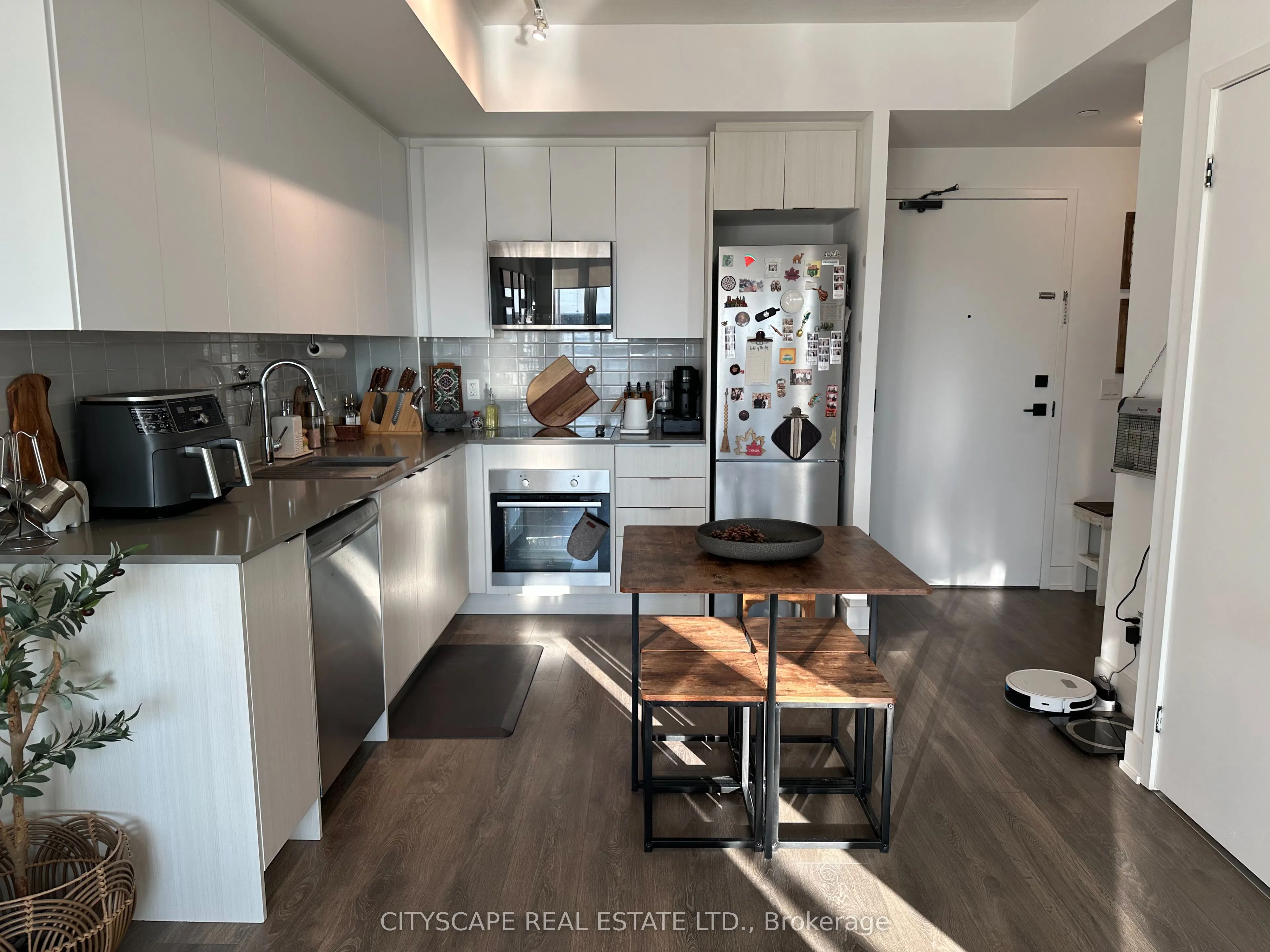 2489 Taunton Road, #1115