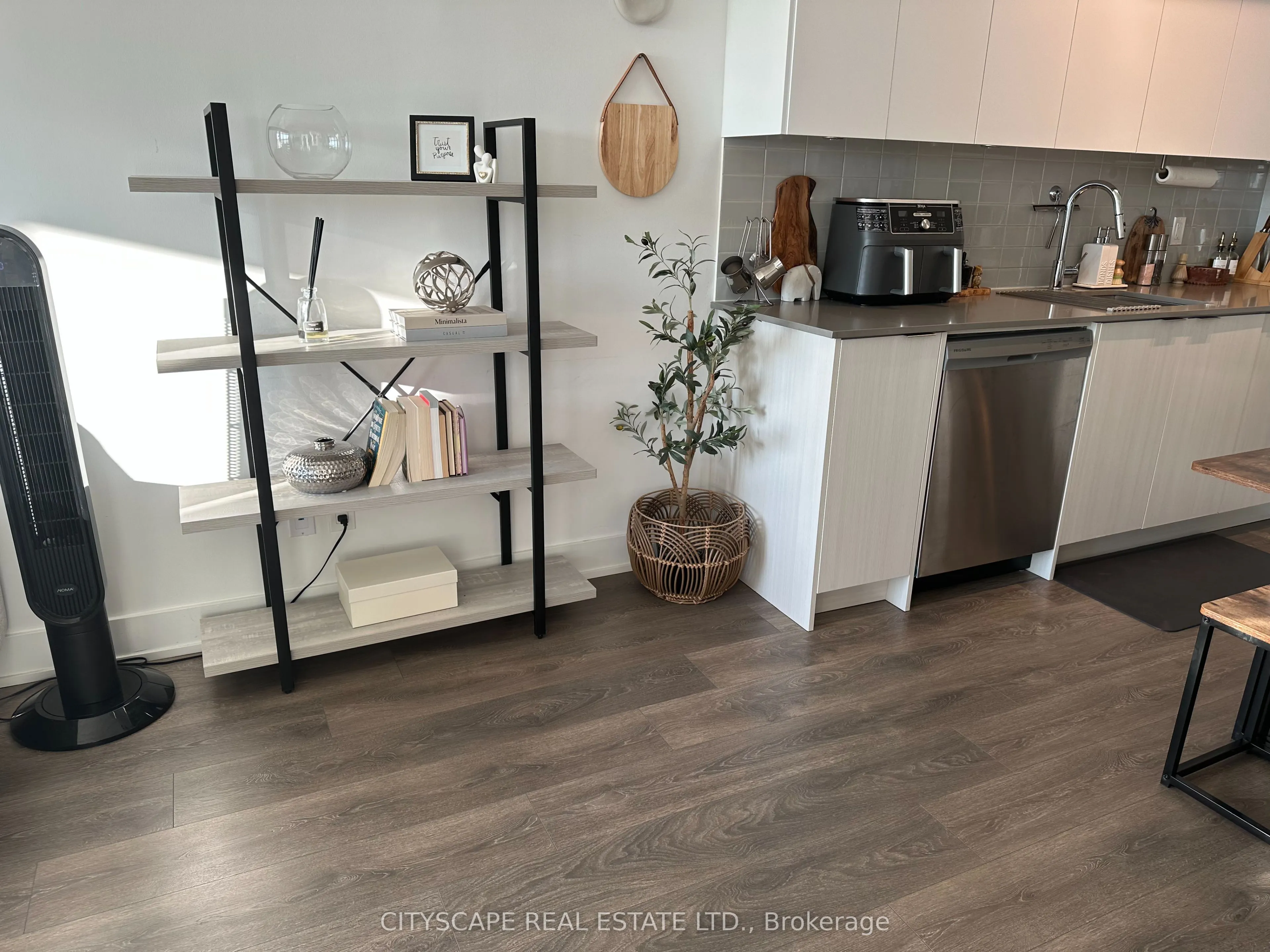 2489 Taunton Road, #1115