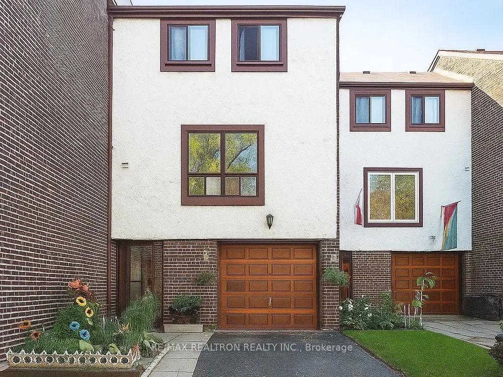 7707 Darcel Avenue, #26