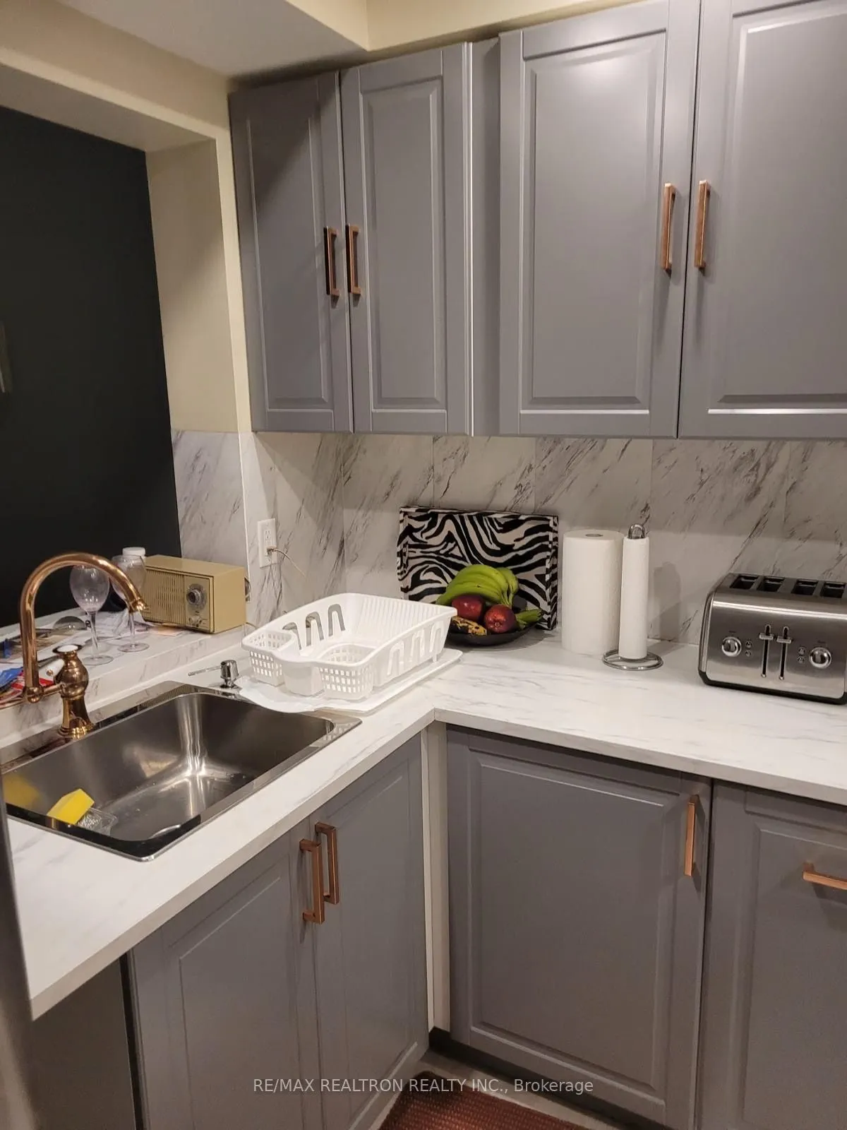 7707 Darcel Avenue, #26