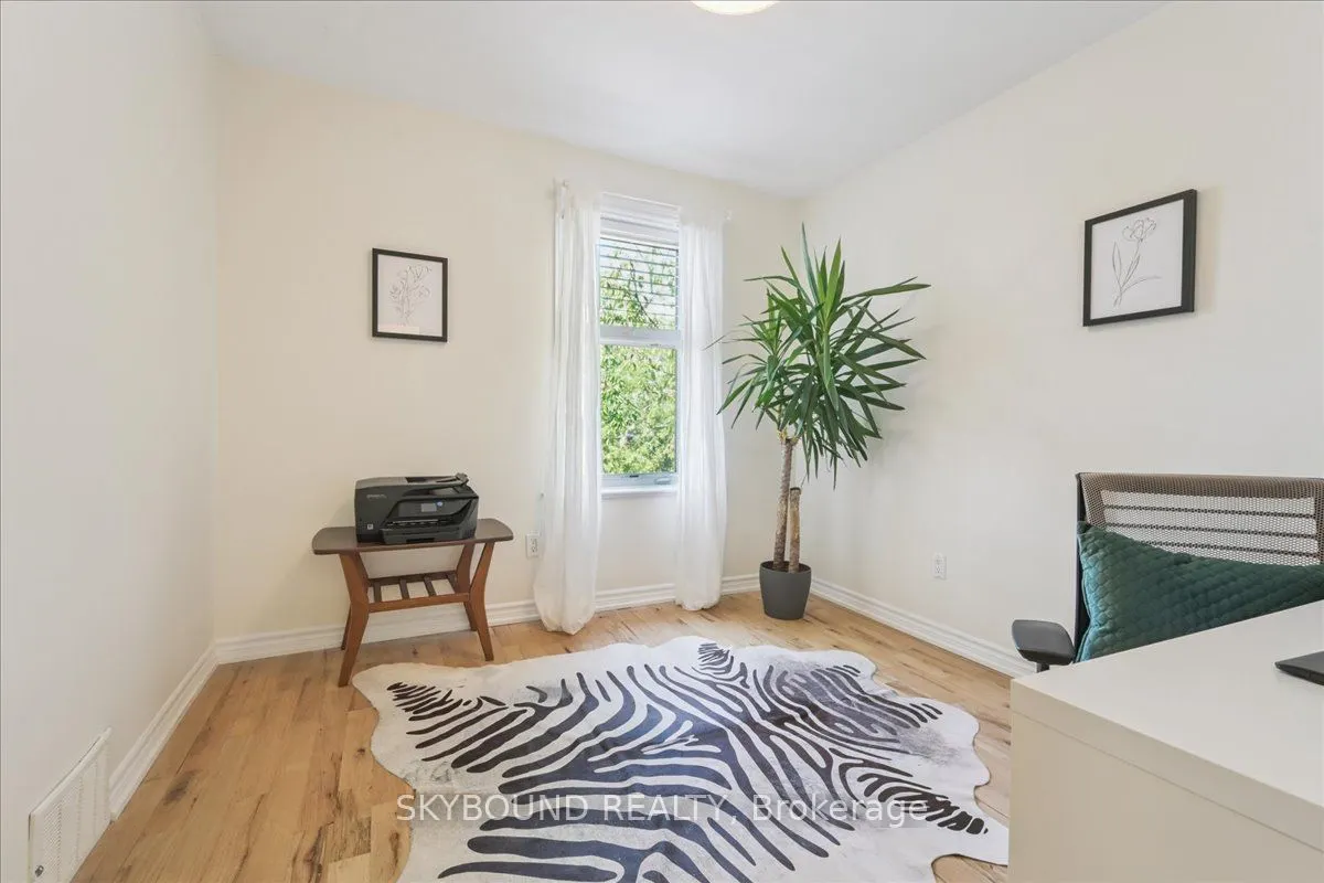 2043 Davenport Road