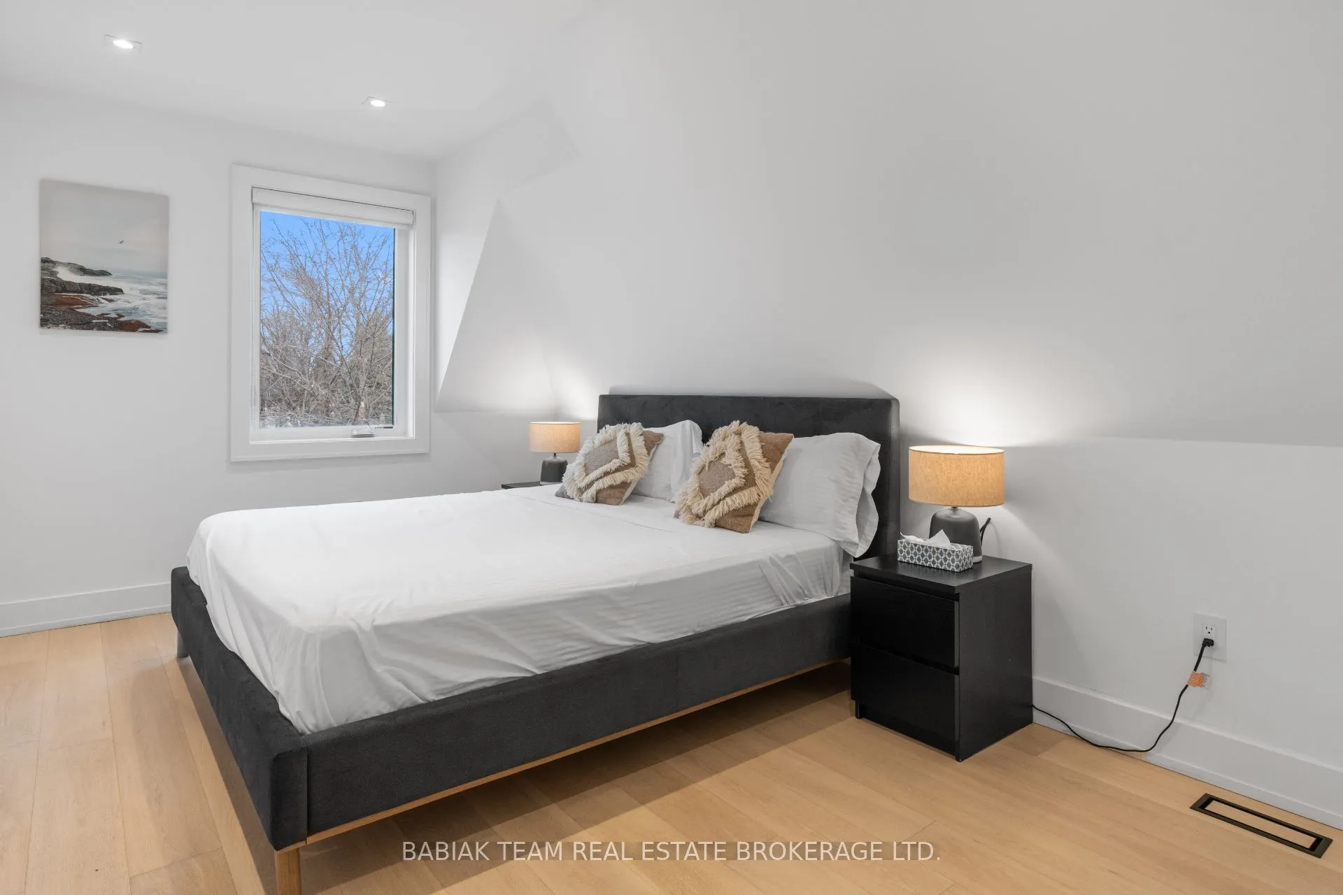 37 Boustead Avenue