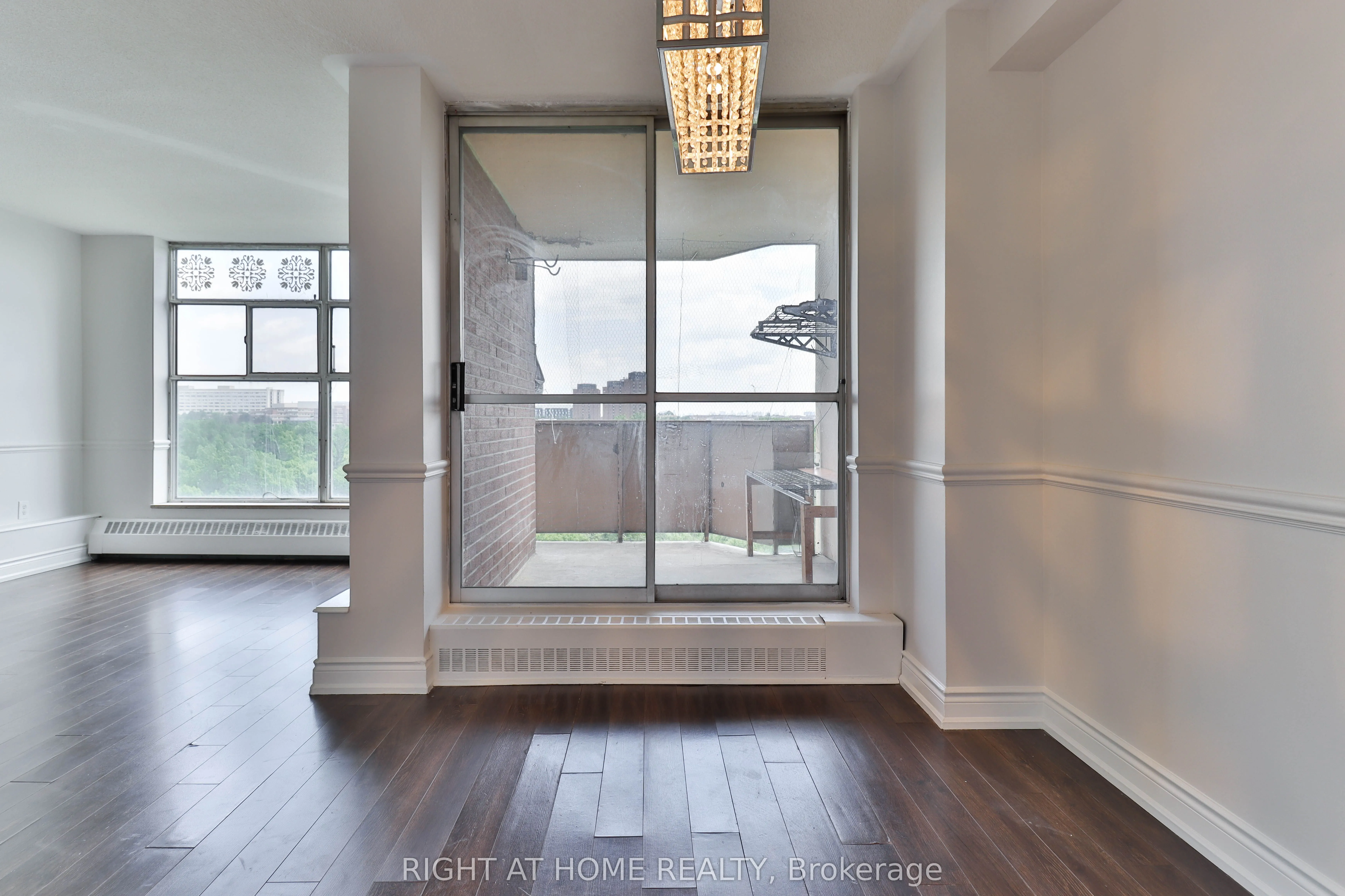 335 Driftwood Avenue, #909