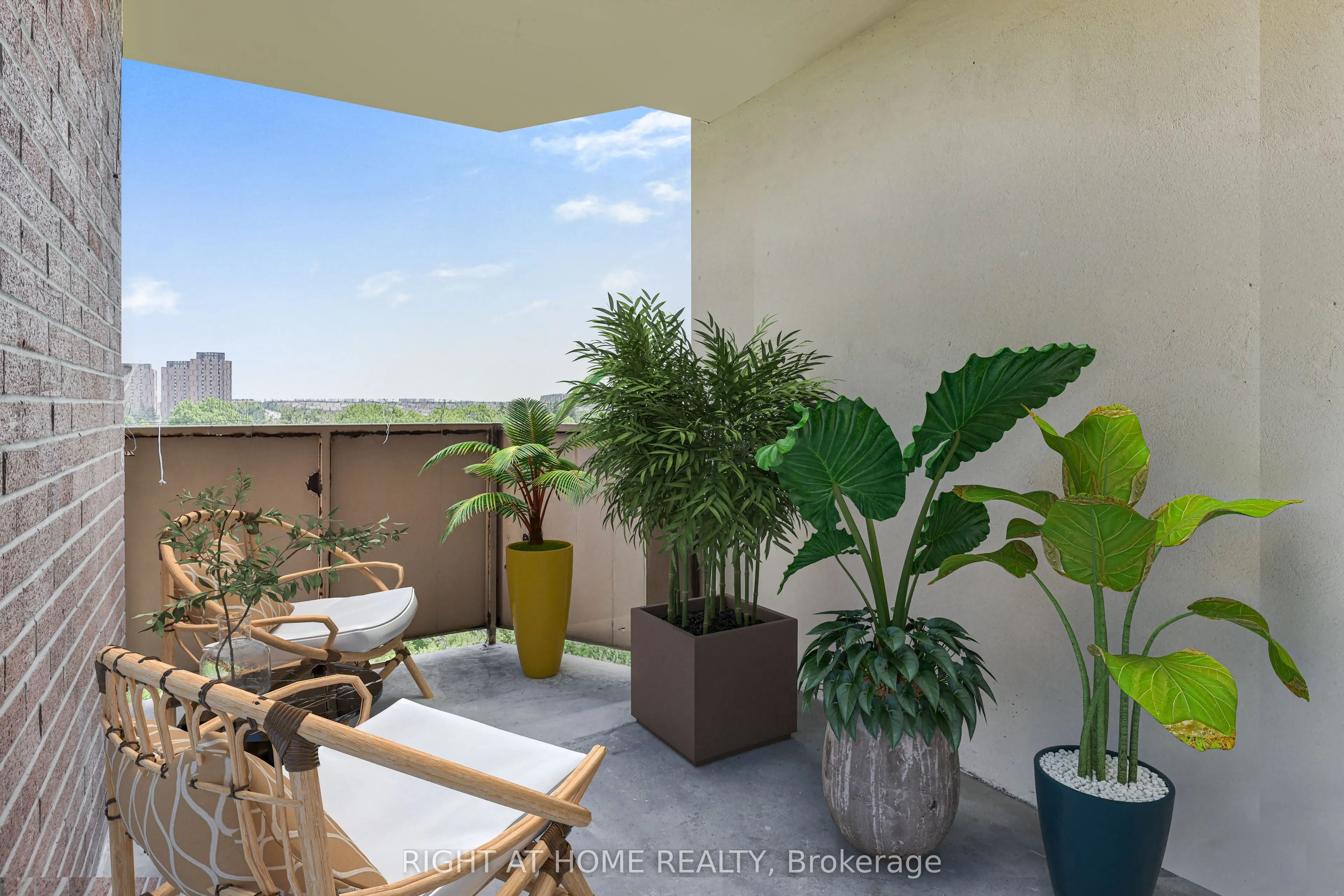 335 Driftwood Avenue, #909