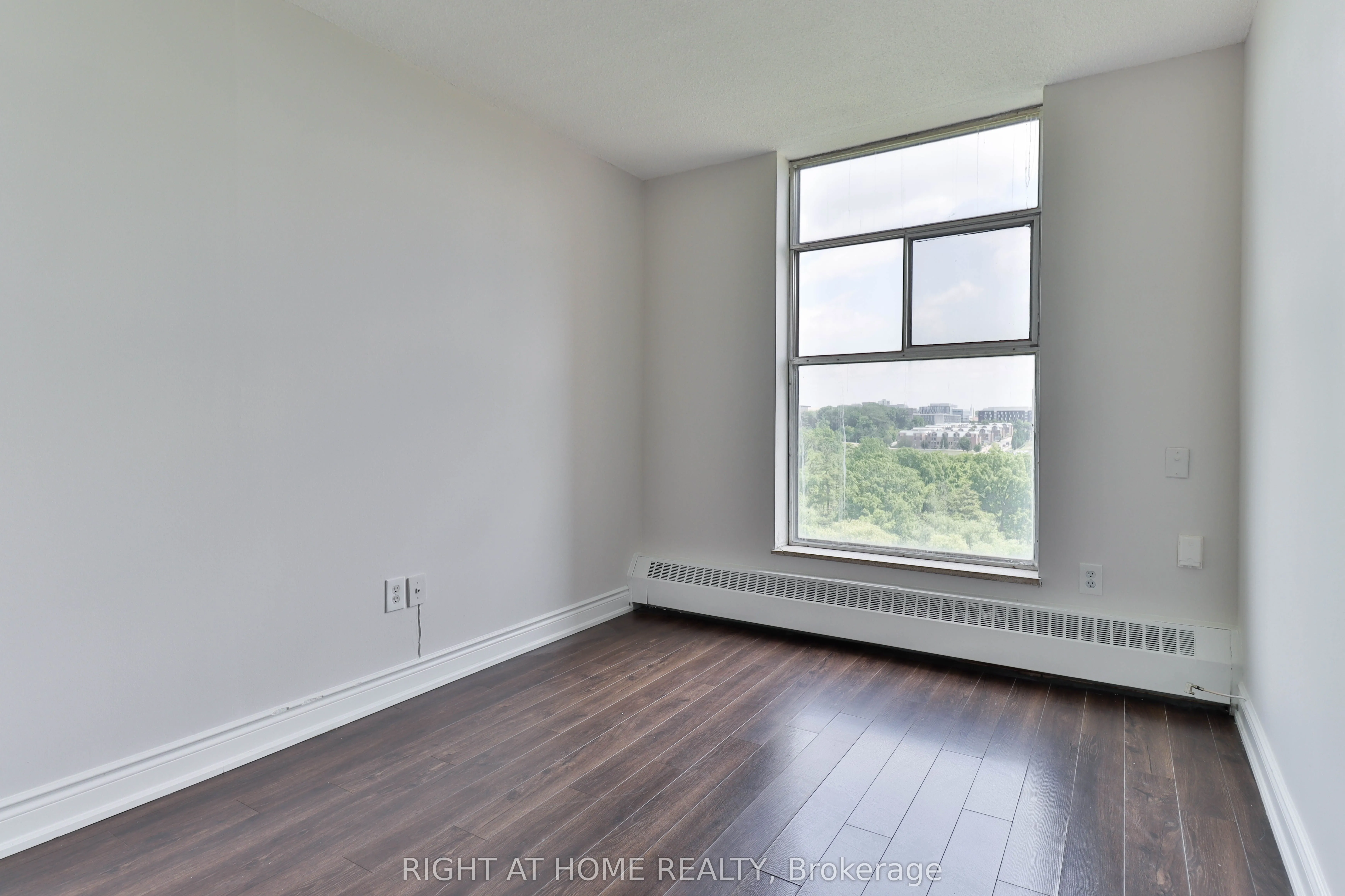 335 Driftwood Avenue, #909