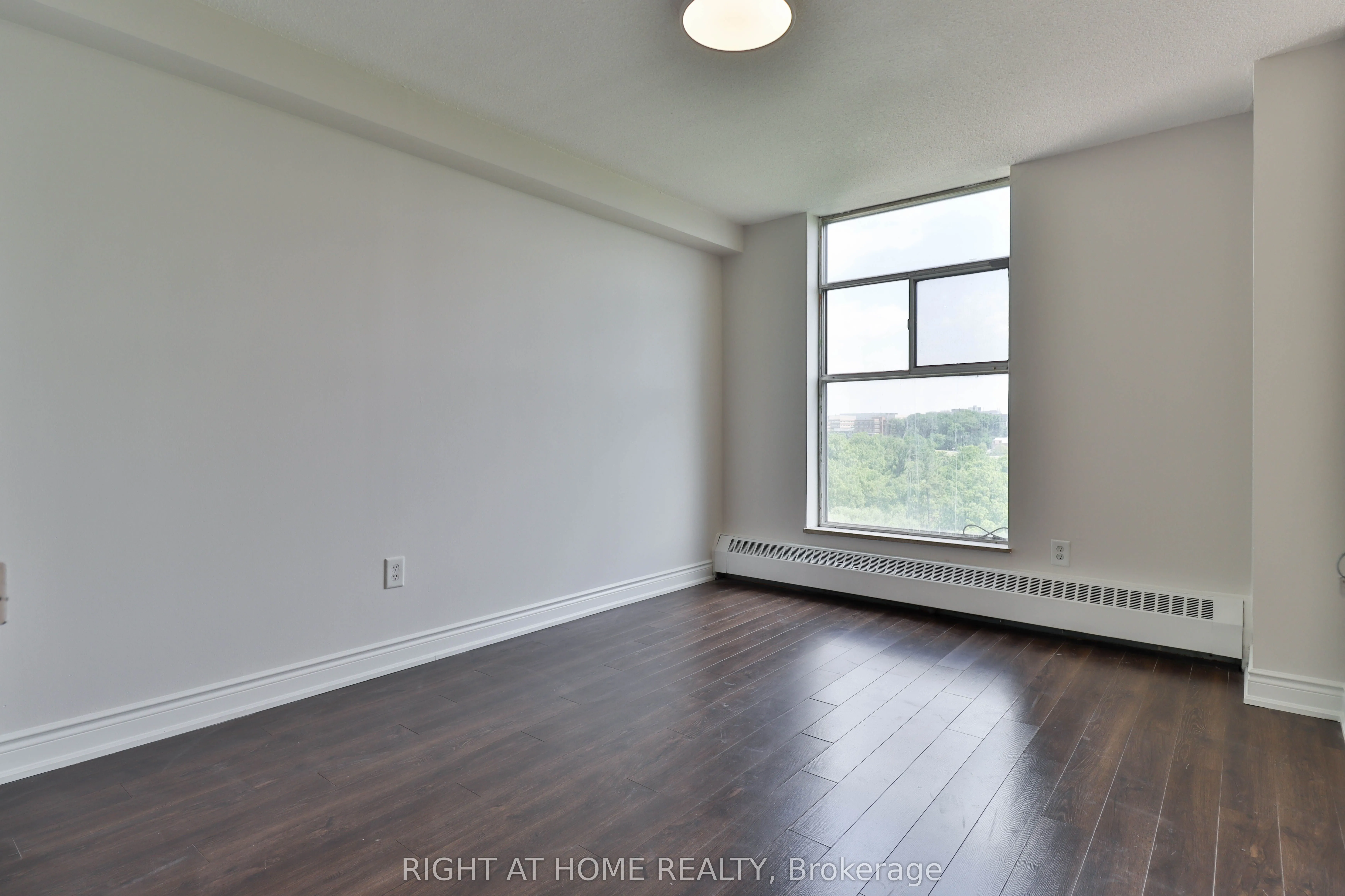 335 Driftwood Avenue, #909