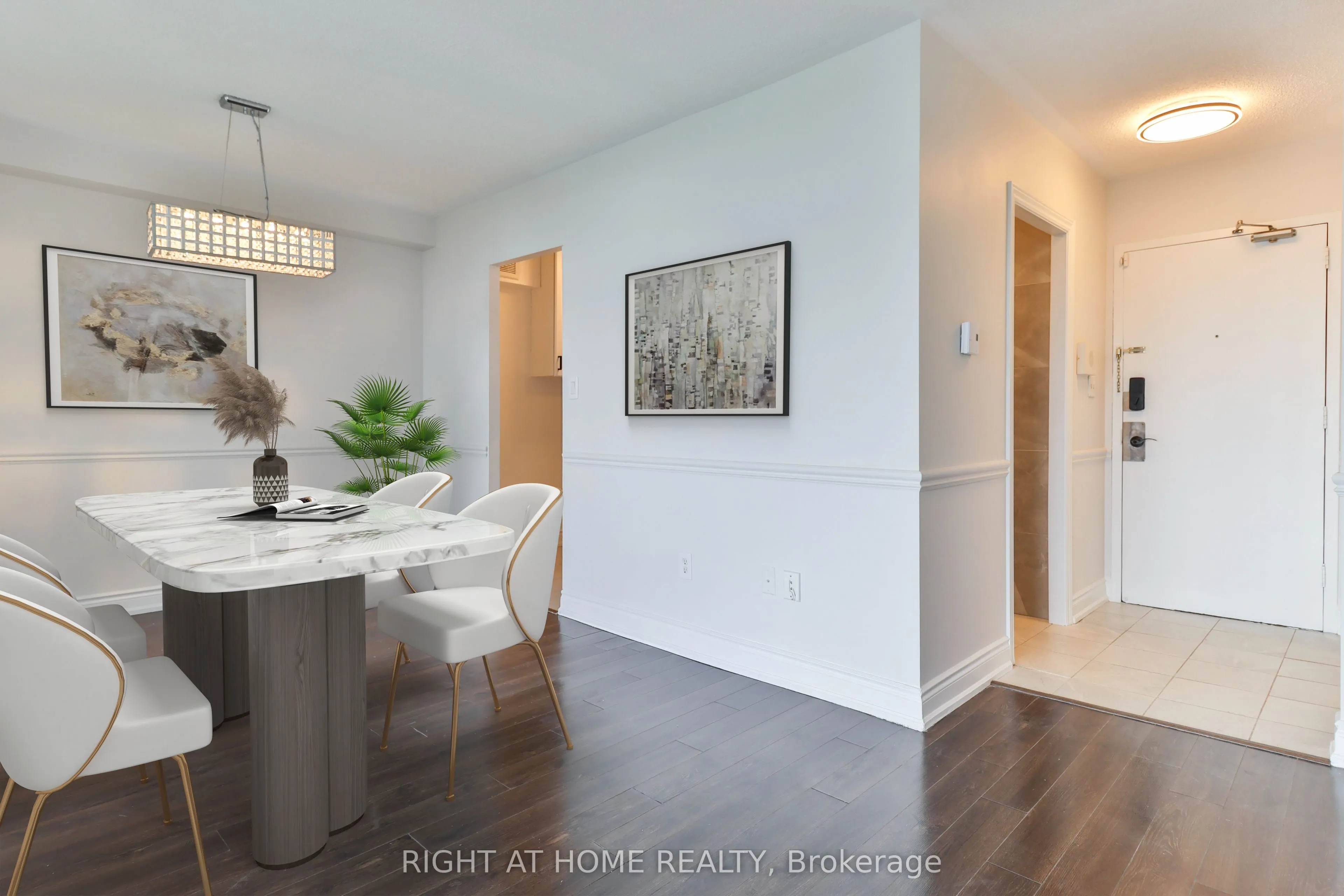 335 Driftwood Avenue, #909
