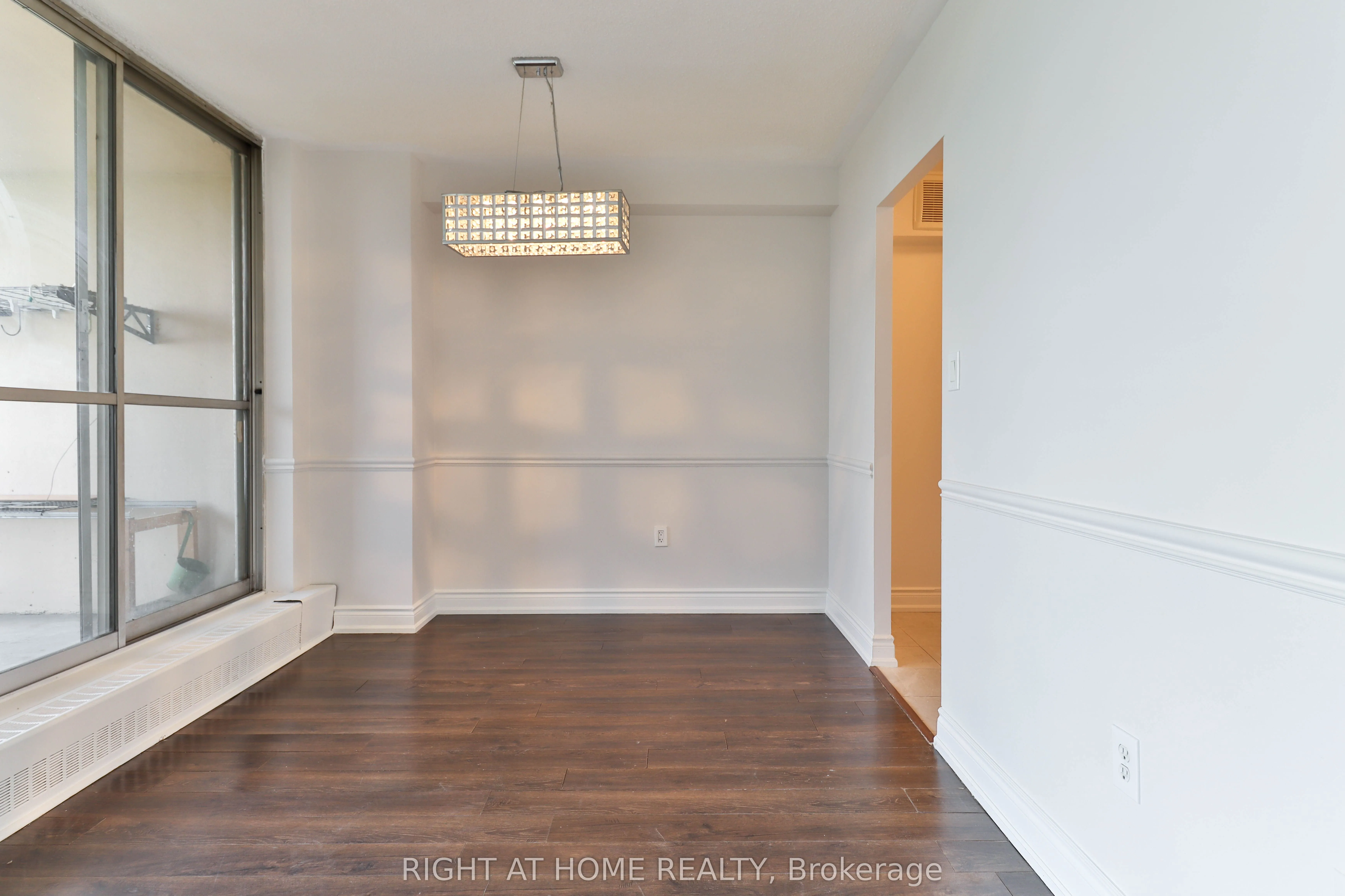 335 Driftwood Avenue, #909