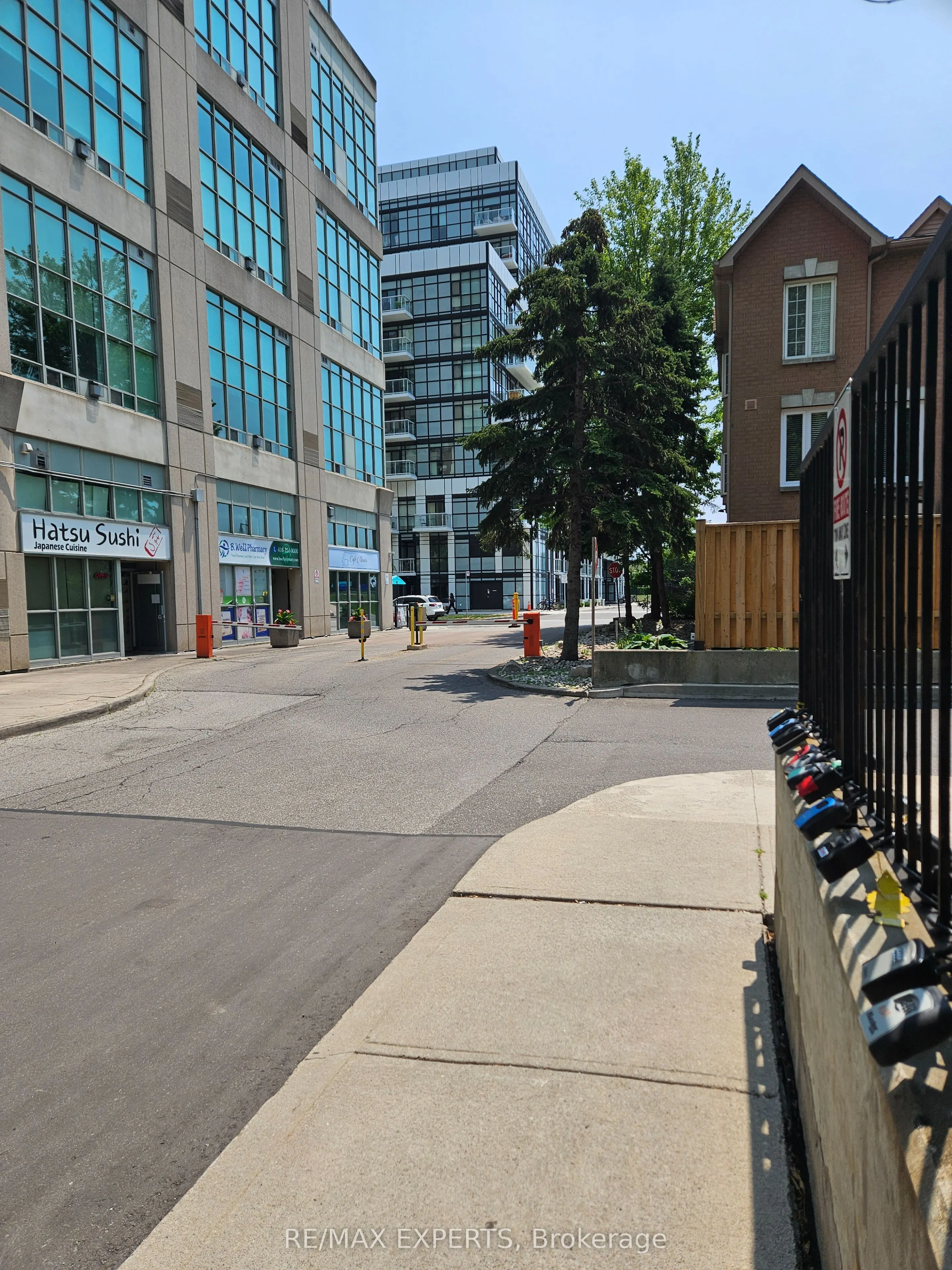 200 Manitoba Street, #426