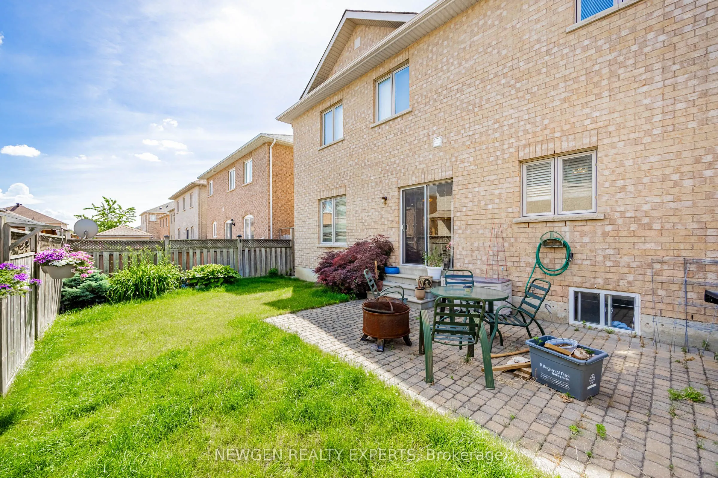 53 Maddybeth Crescent