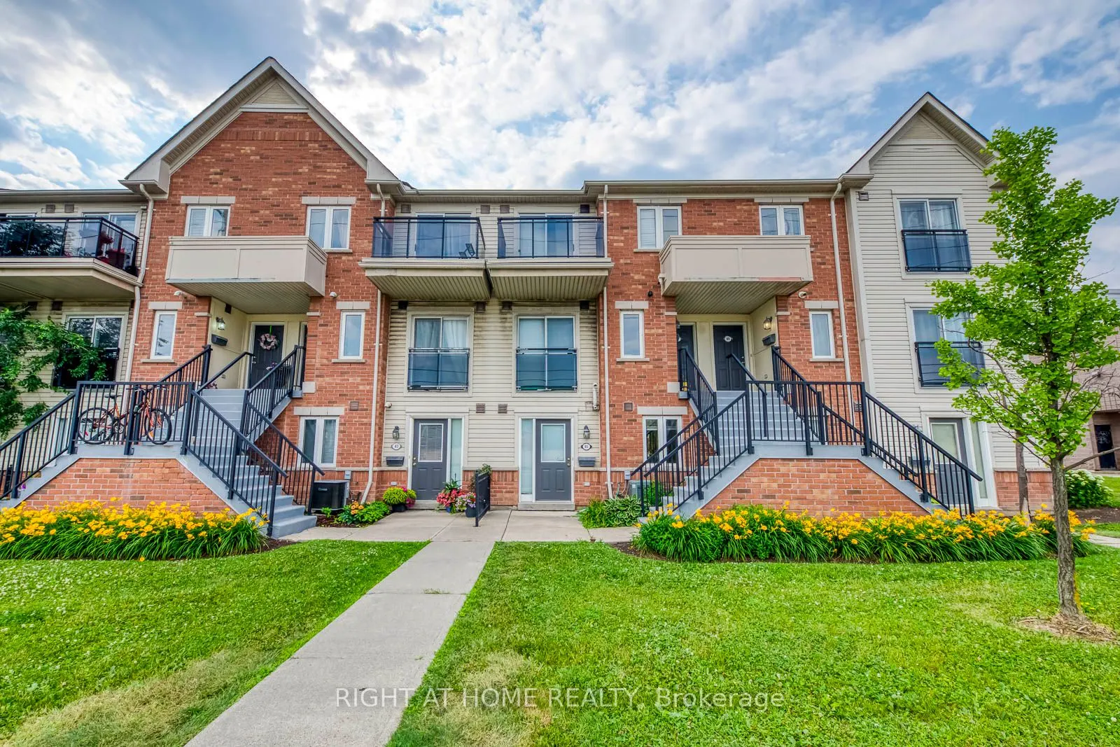 4620 Guildwood Way, #85