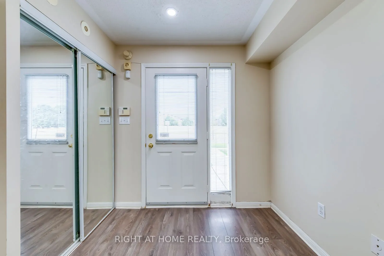 4620 Guildwood Way, #85