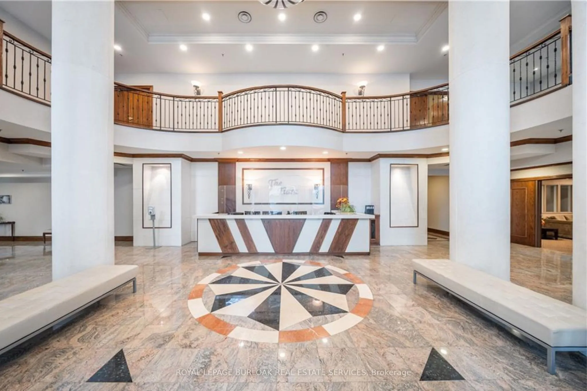 156 Enfield Place, #808
