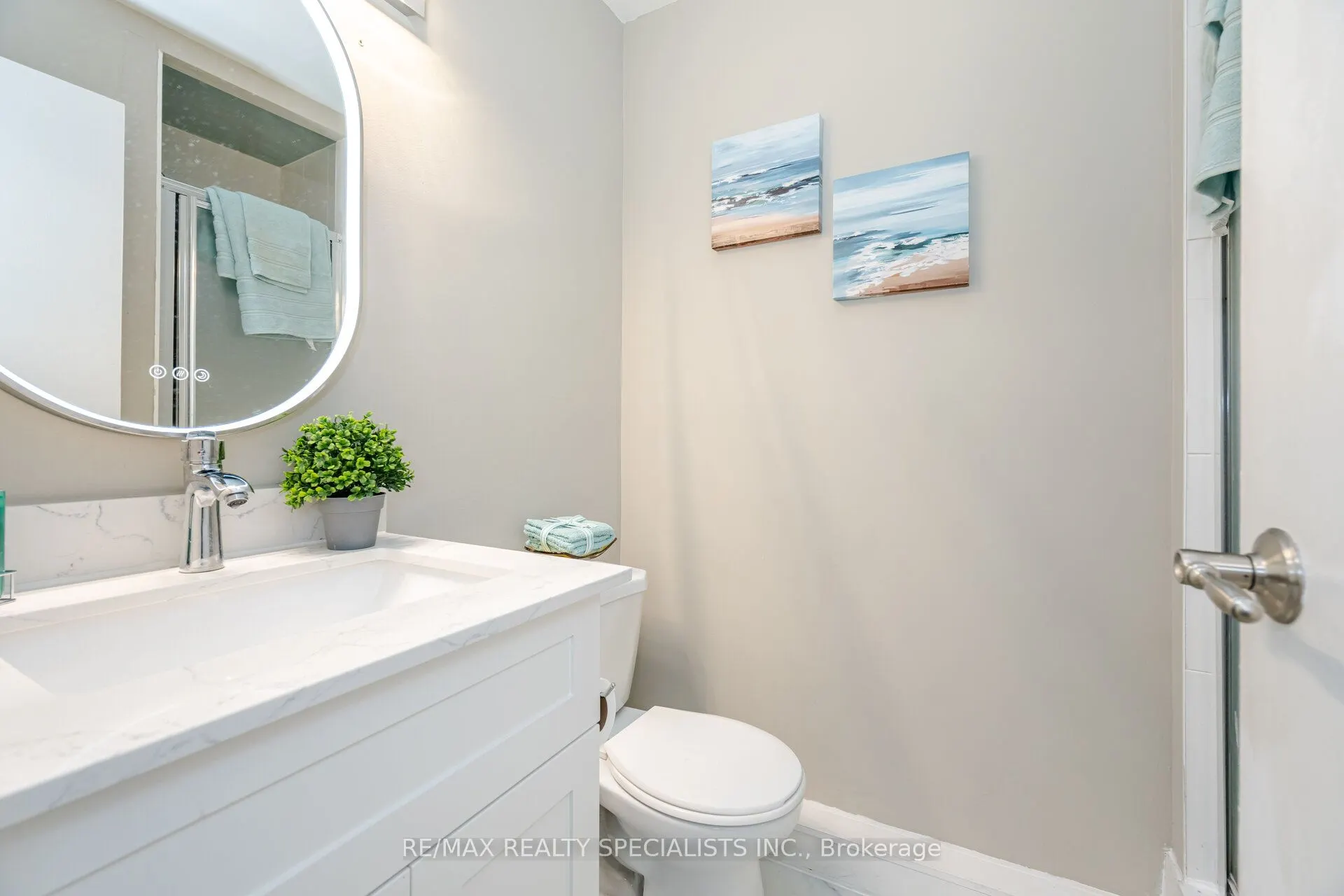 3025 The Credit Woodlands, #325