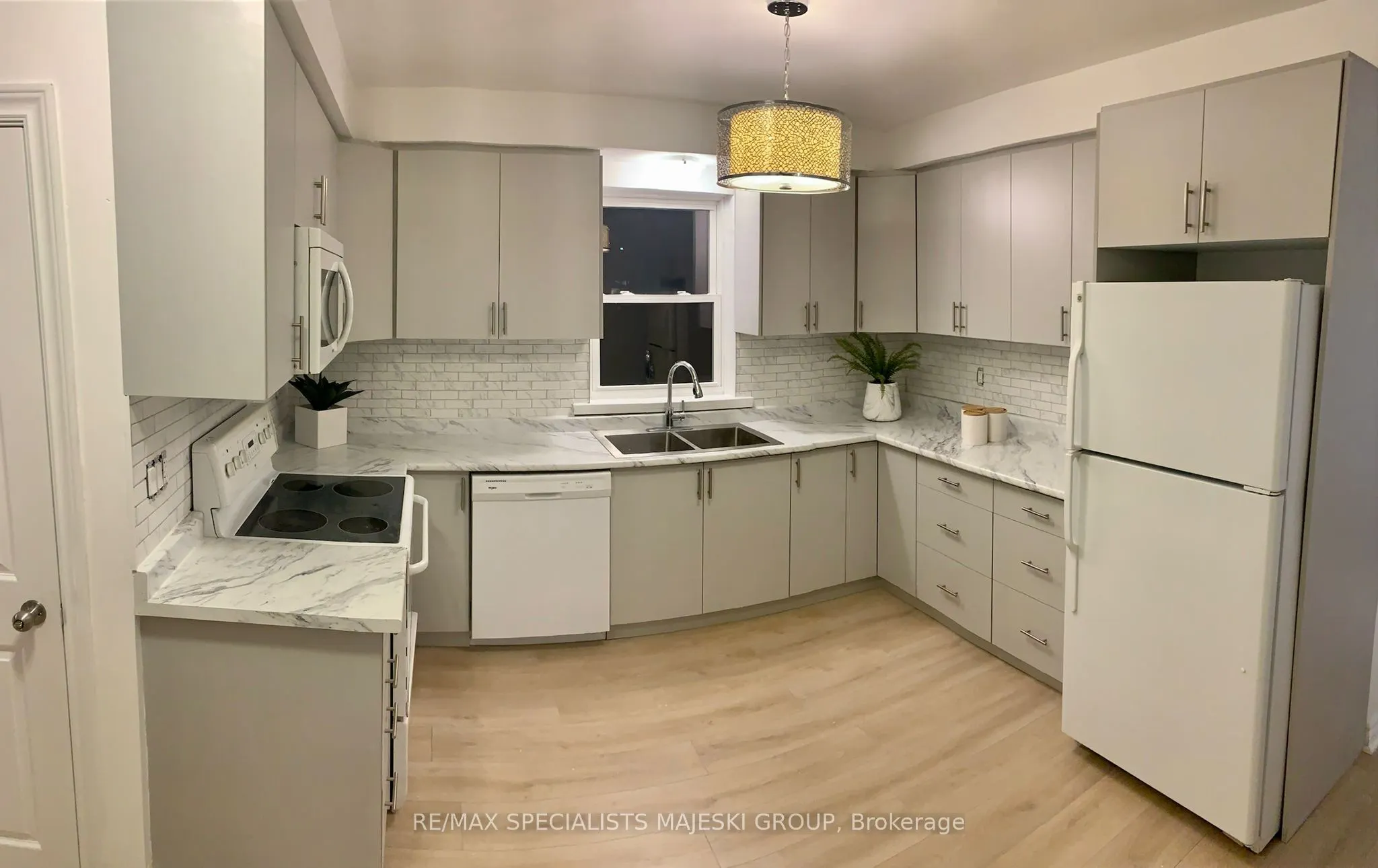 1083 Bridge Road, #Main Fl