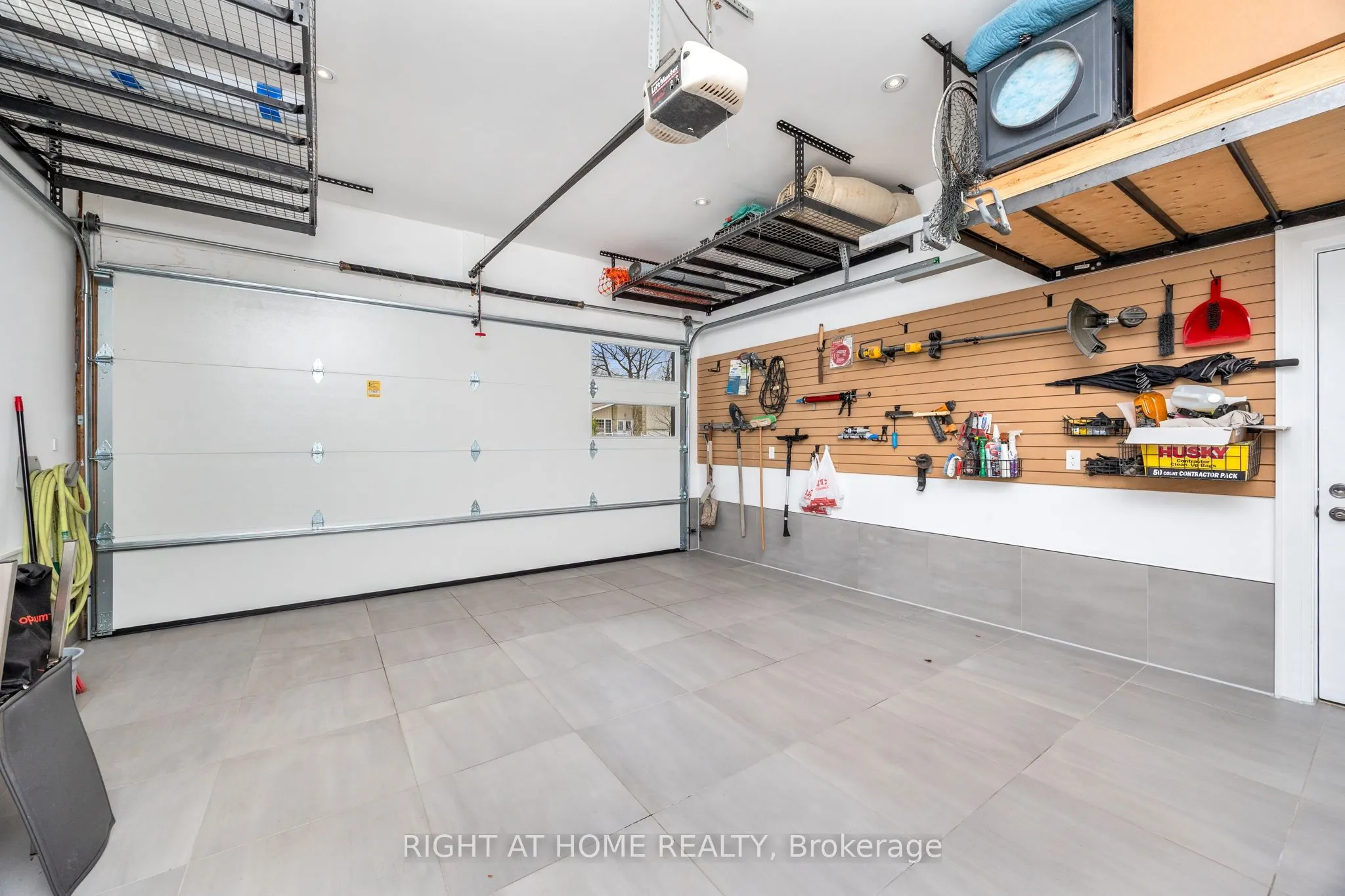 3602 Logmoss Crescent