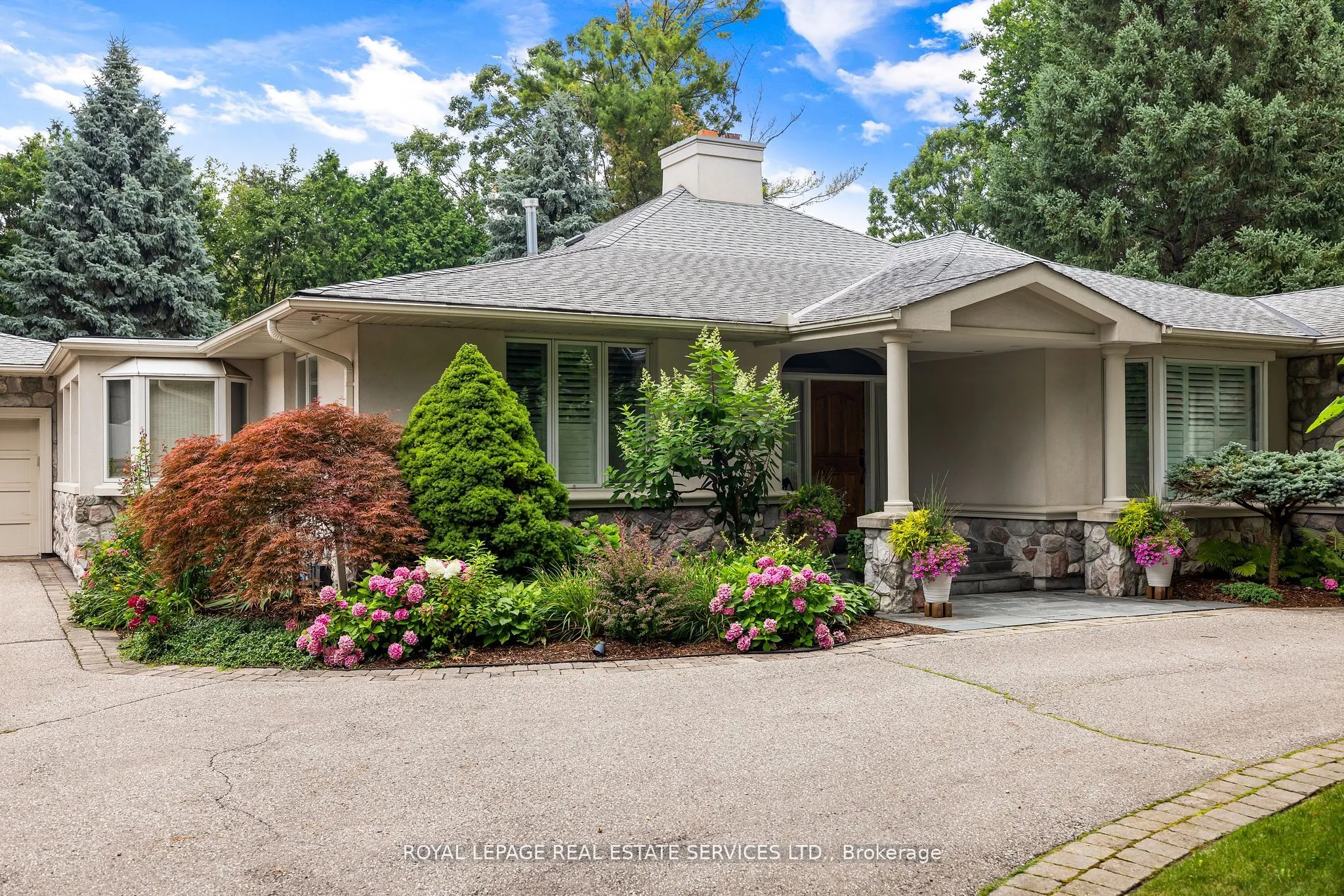 70 Leggett Avenue