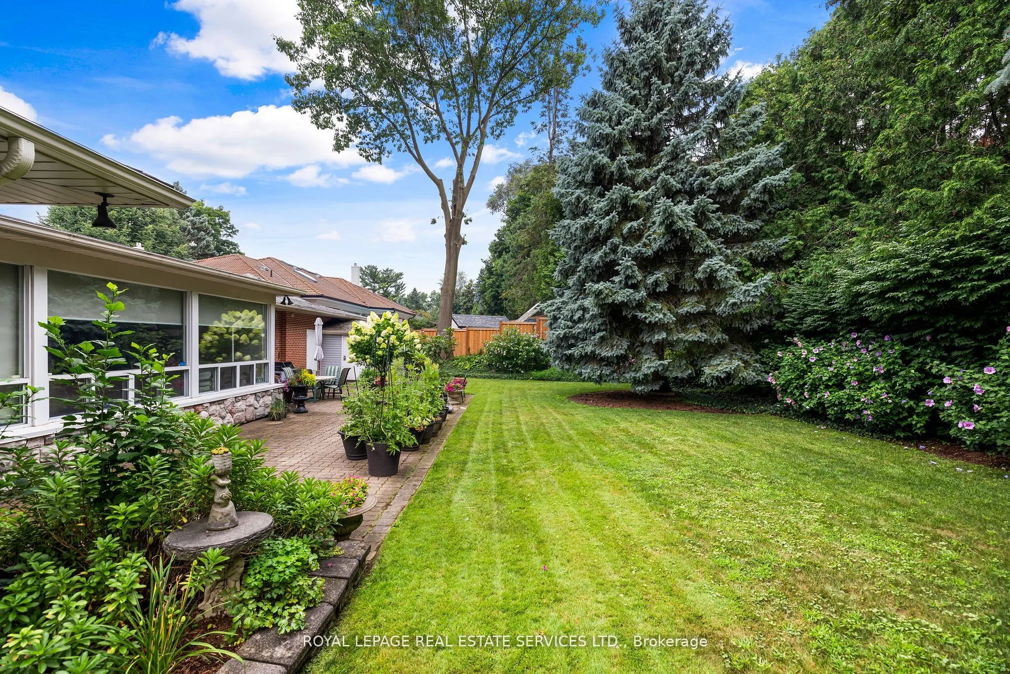 70 Leggett Avenue