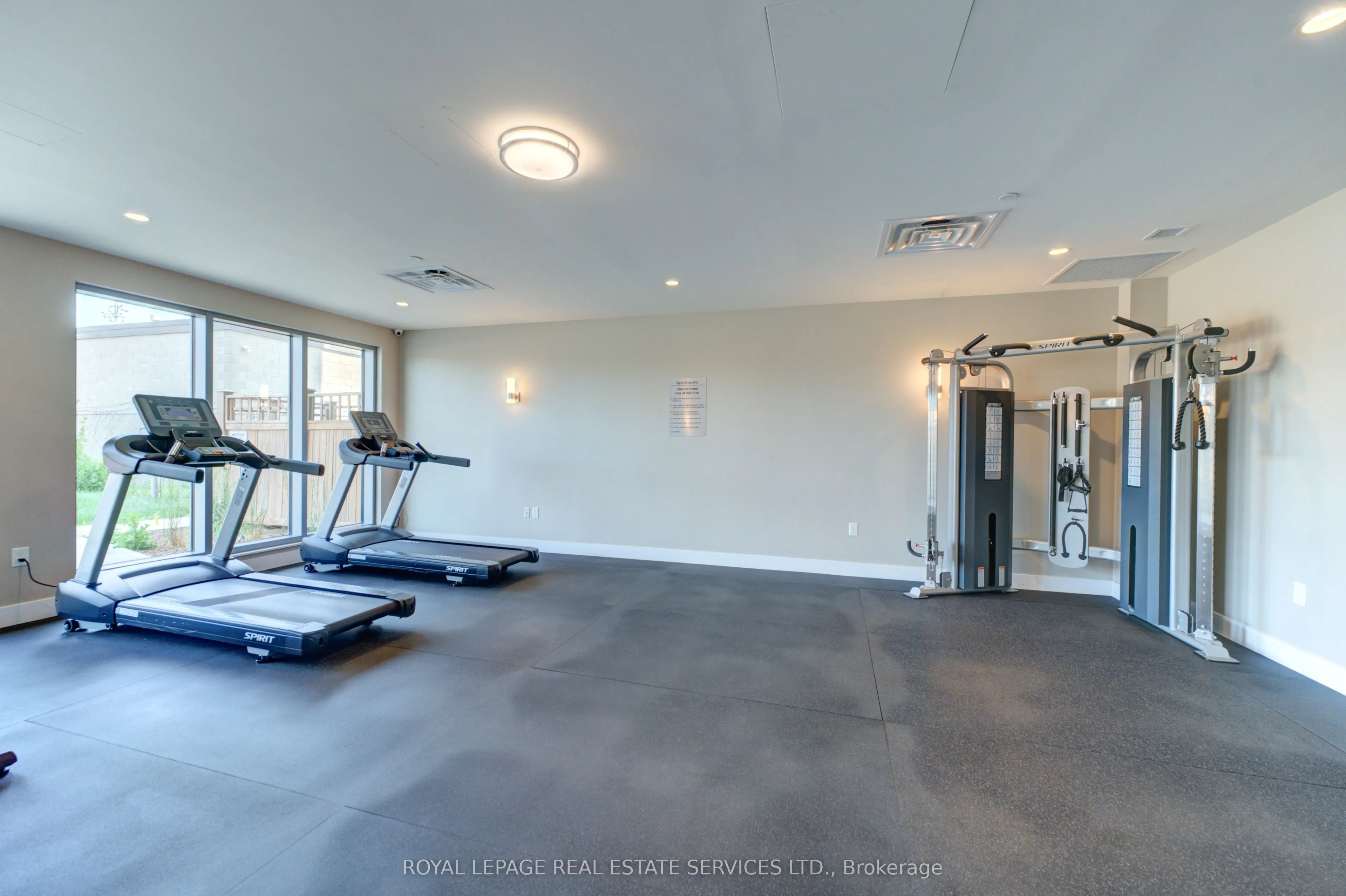 716 Main Street E, #301