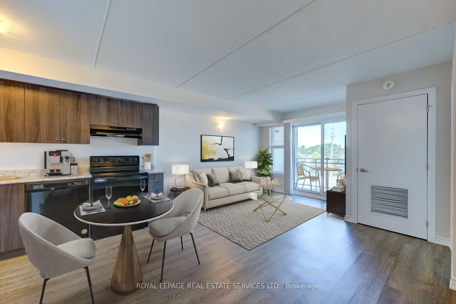 716 Main Street E, #301