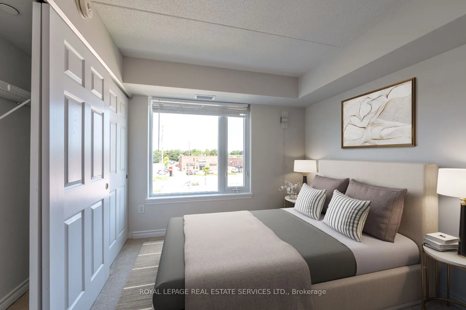 716 Main Street E, #301