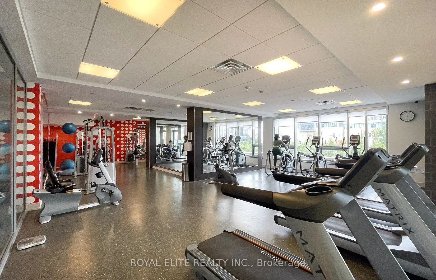 360 Square One Drive, #2905