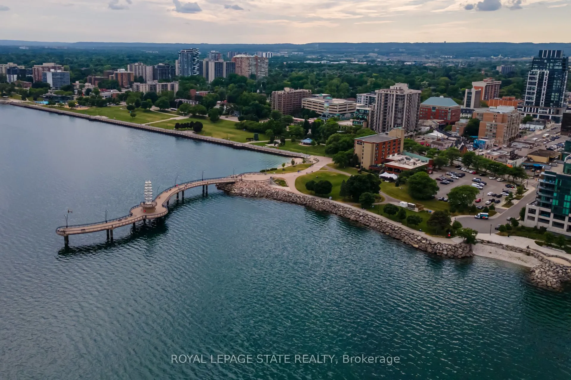 2060 Lakeshore Road, #308