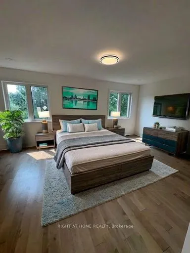 21B Roseland Drive