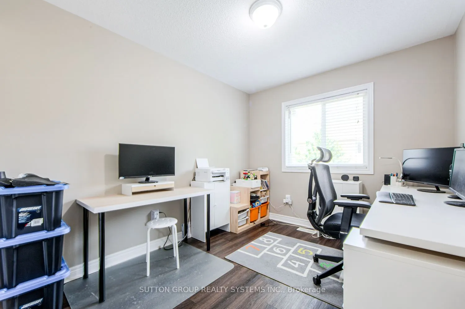 2453 Grand Oak Trail