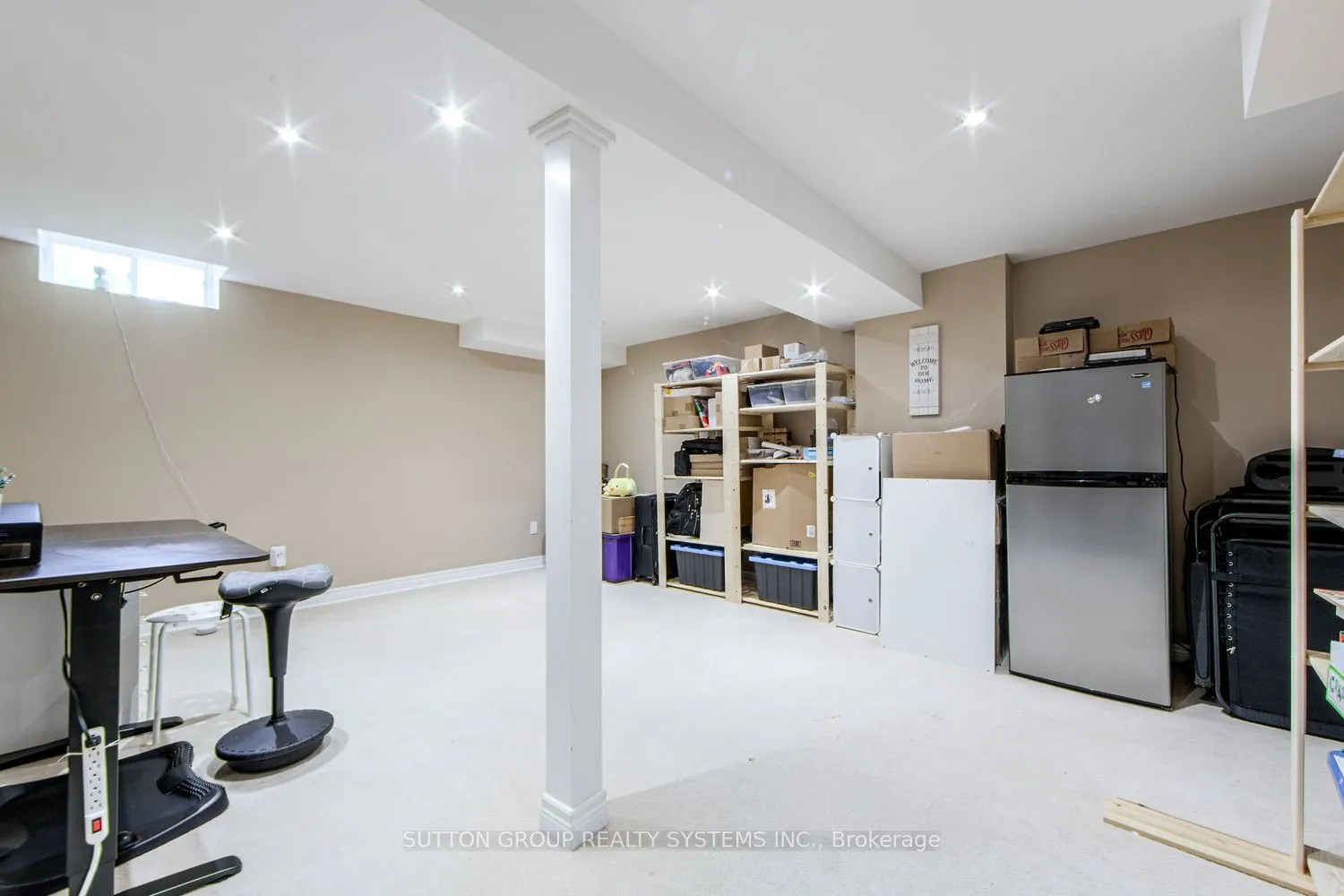 2453 Grand Oak Trail