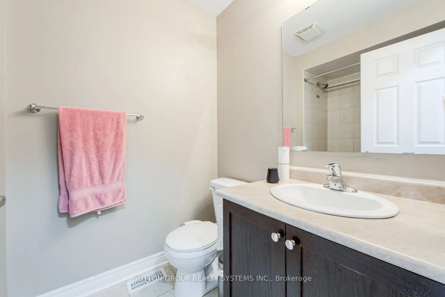 2453 Grand Oak Trail