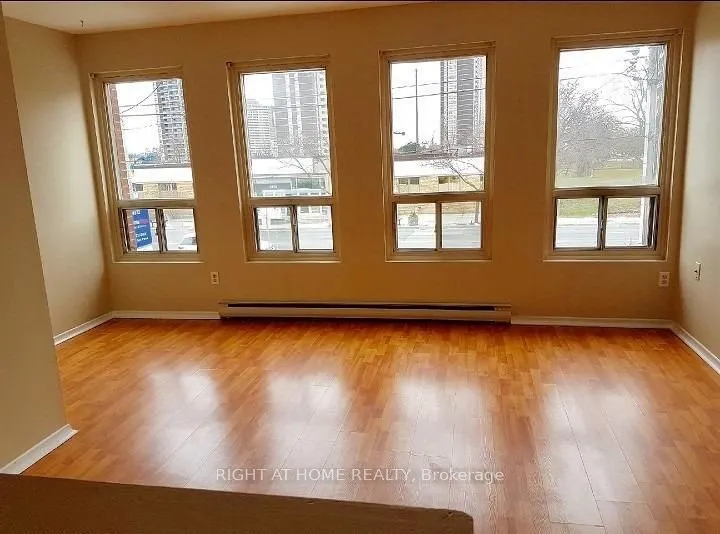 4978 Dundas Street W, #Upper