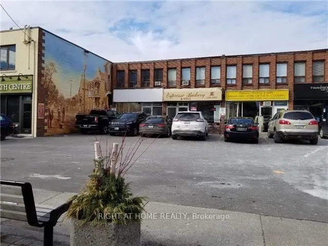 4978 Dundas Street W, #Upper