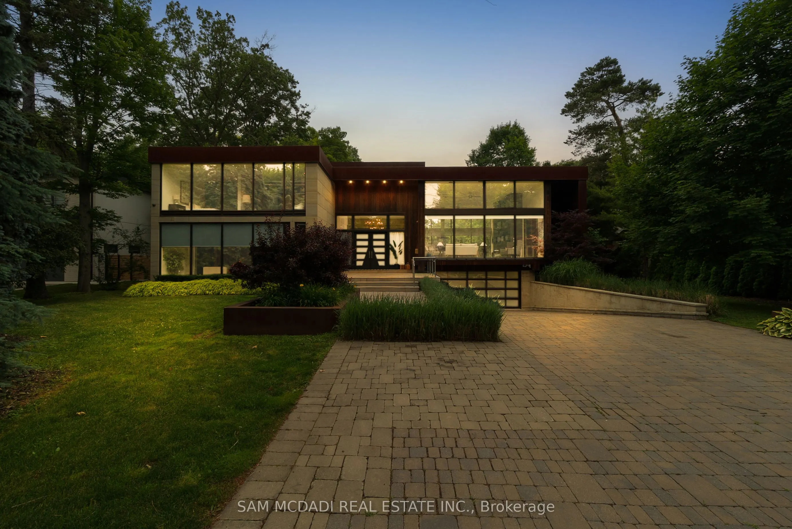 1287 Birchview Drive