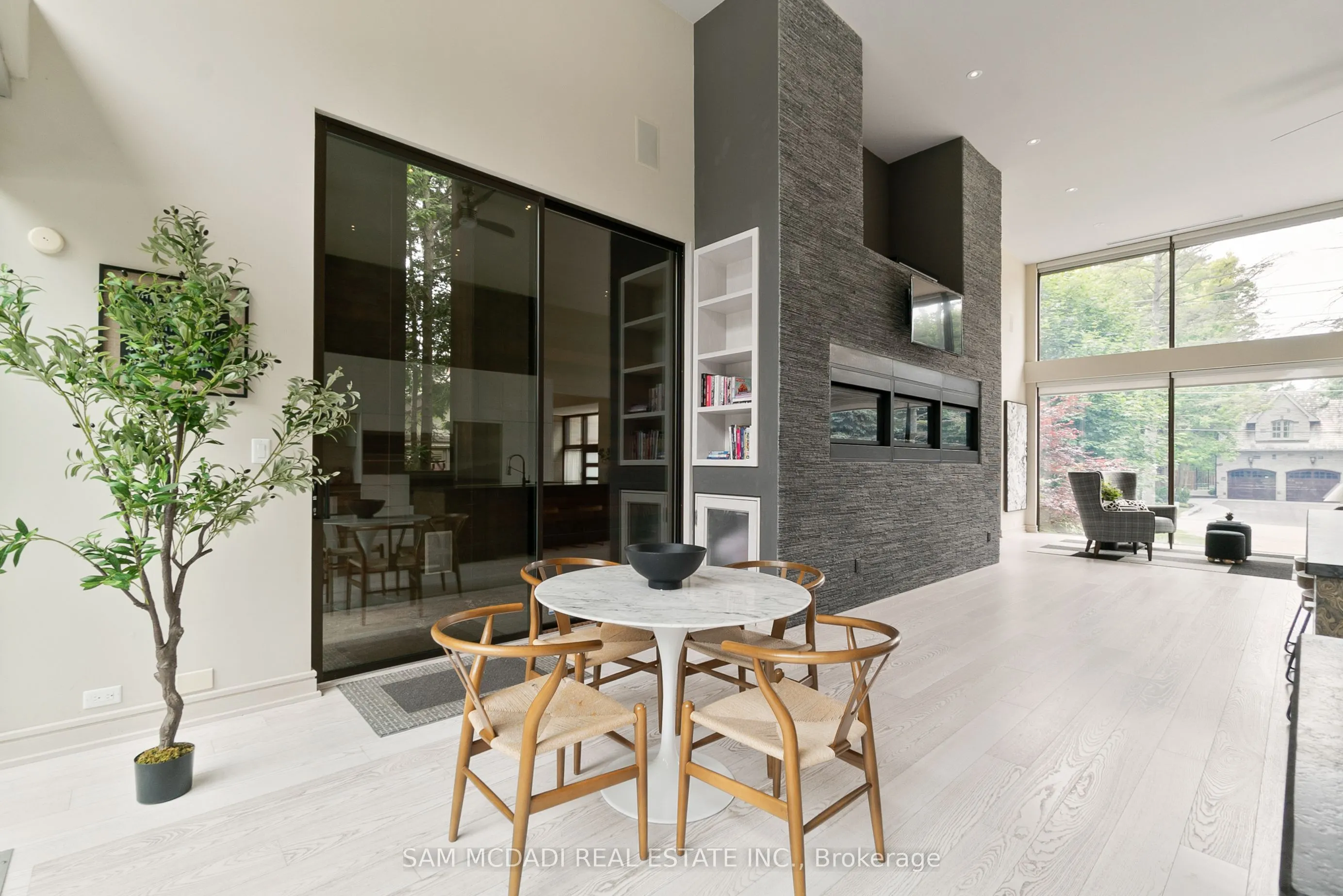1287 Birchview Drive