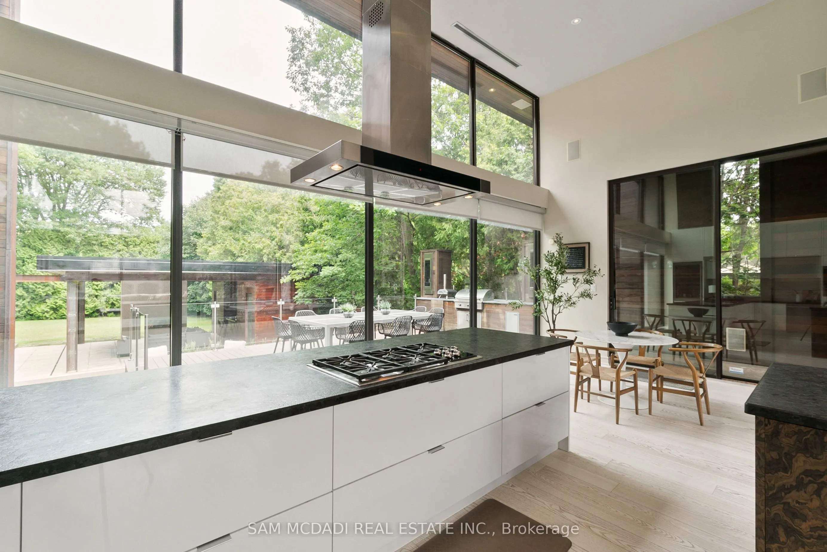 1287 Birchview Drive