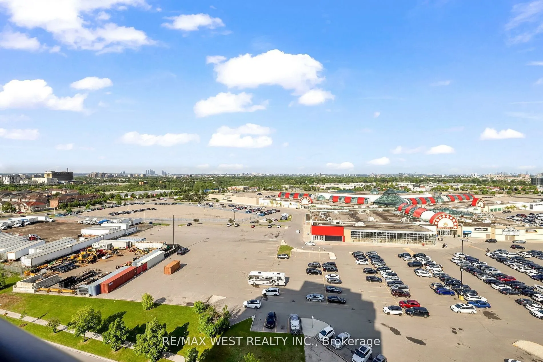840 Queens Plate Drive, #1211