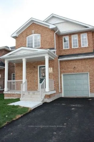 26 Commodore Drive