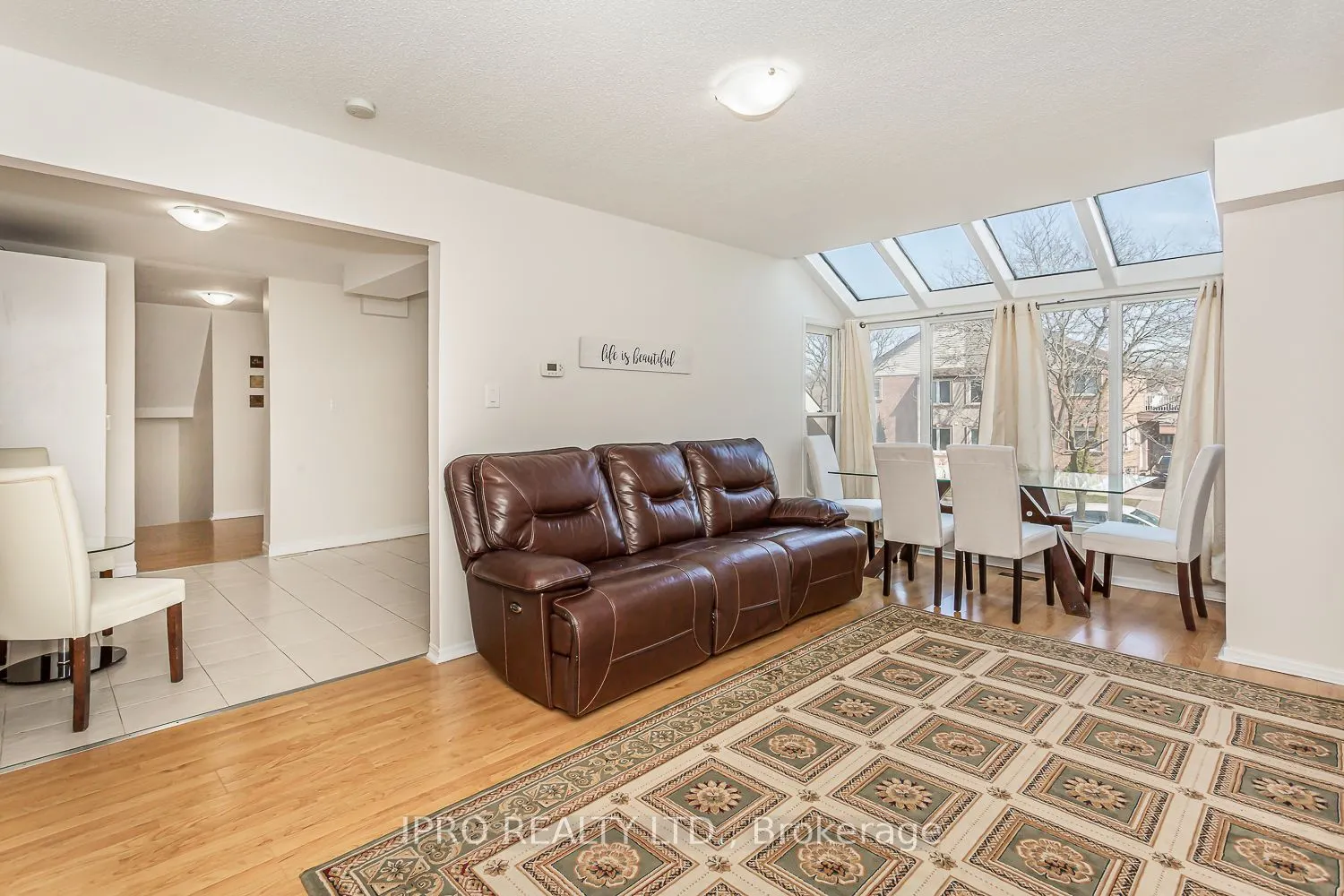 1172 Kos Boulevard