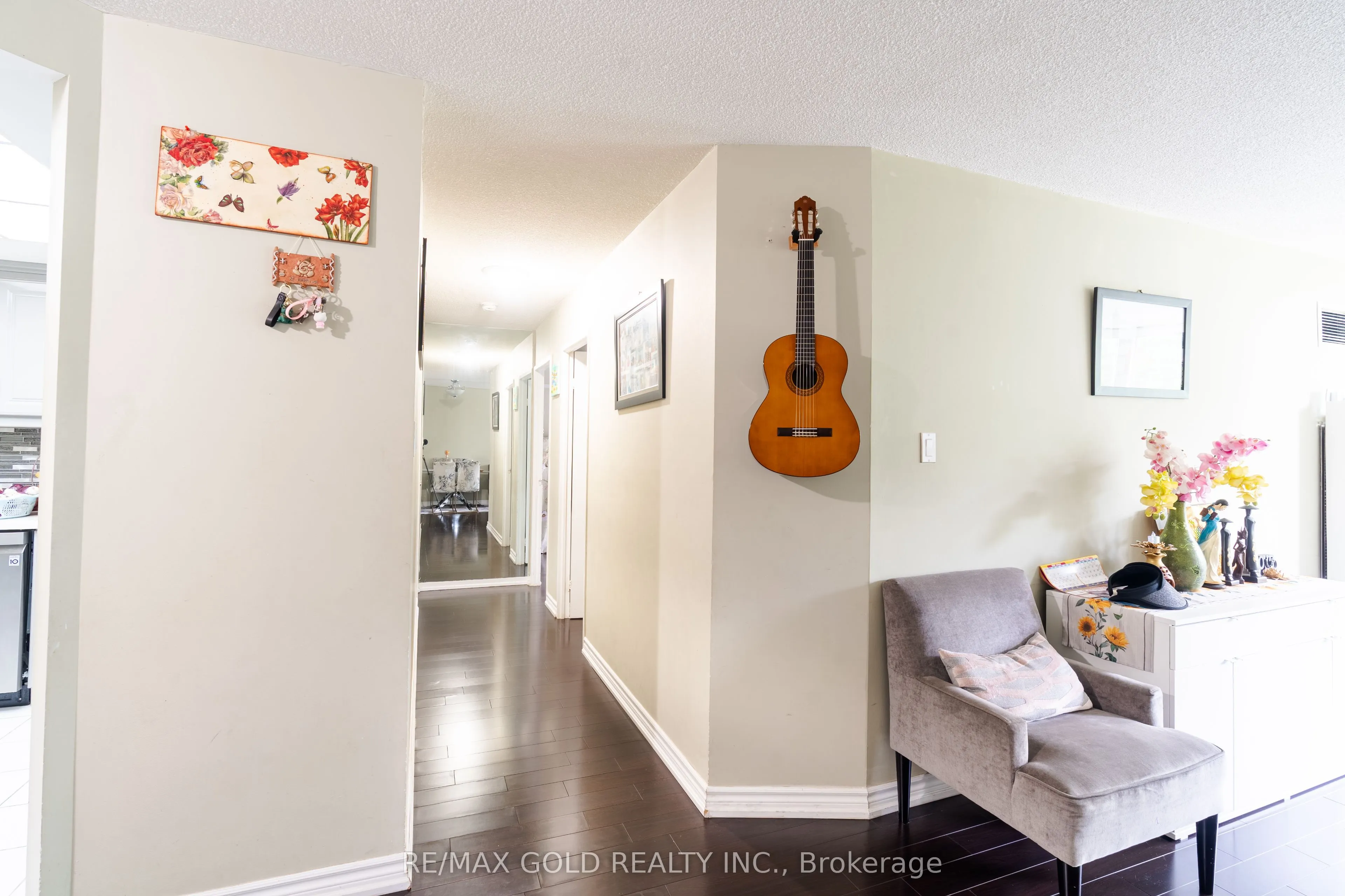 8 Lisa Street, #206