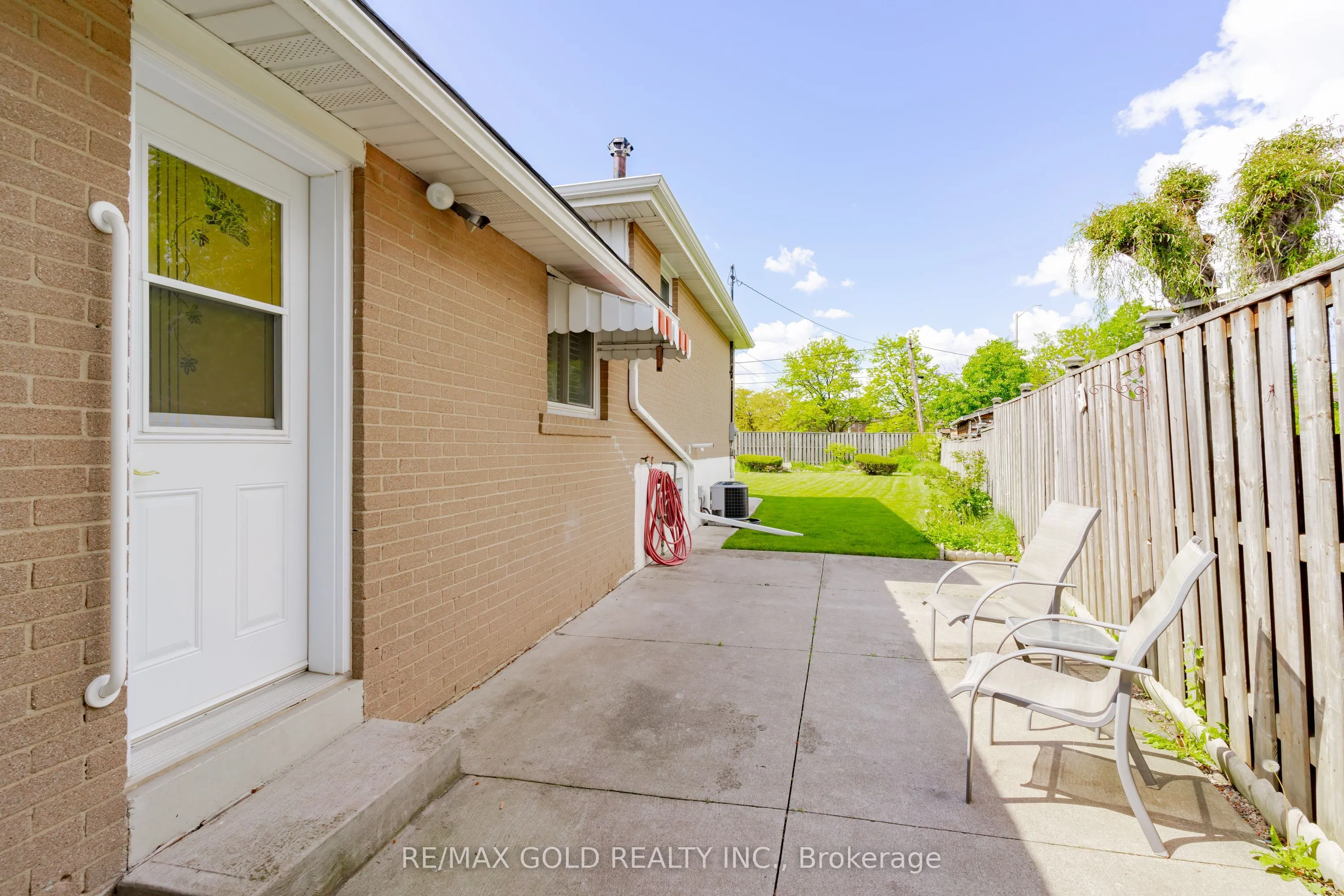 57 Cathcart Crescent