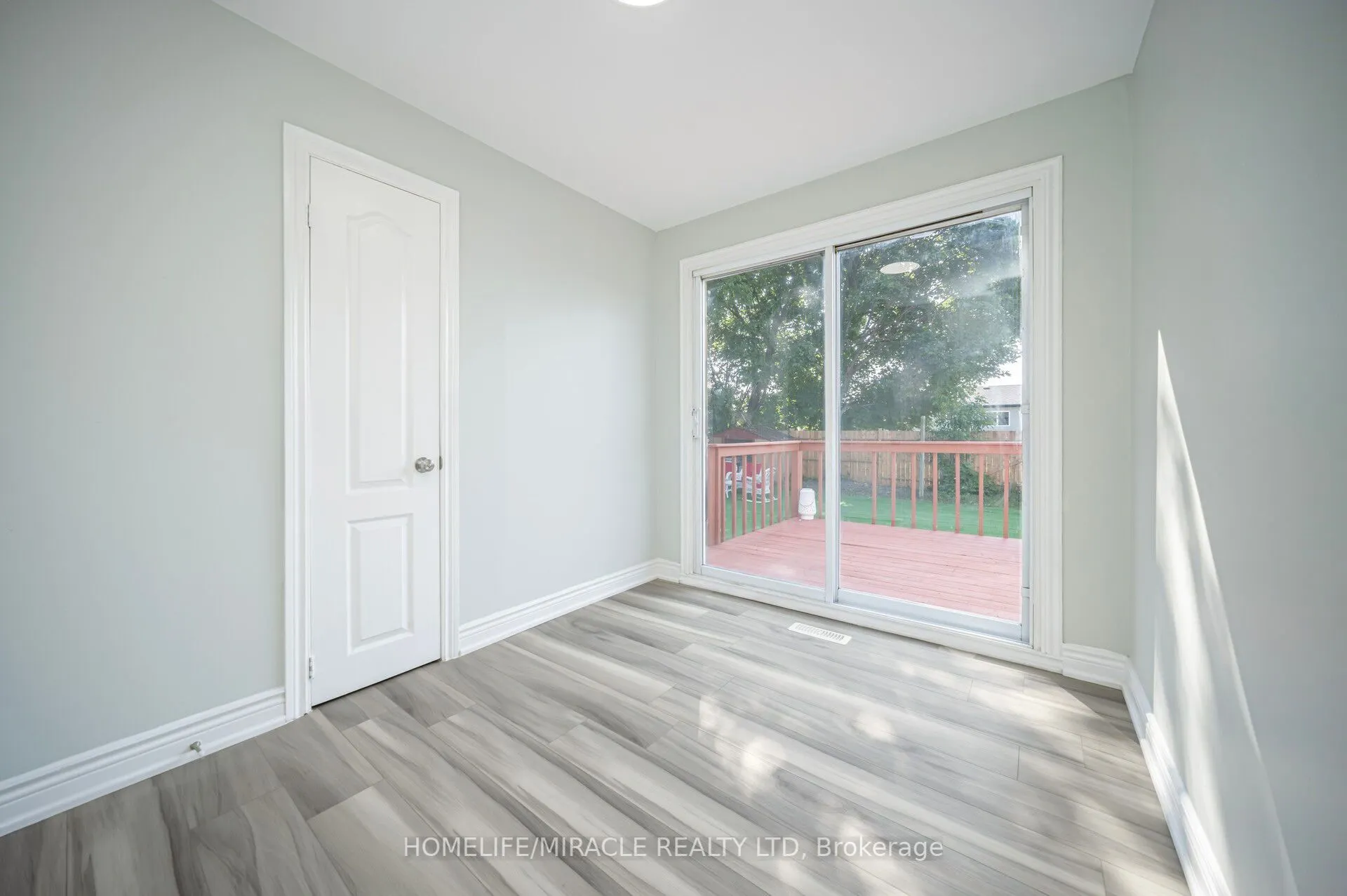 3777 Woodruff Crescent