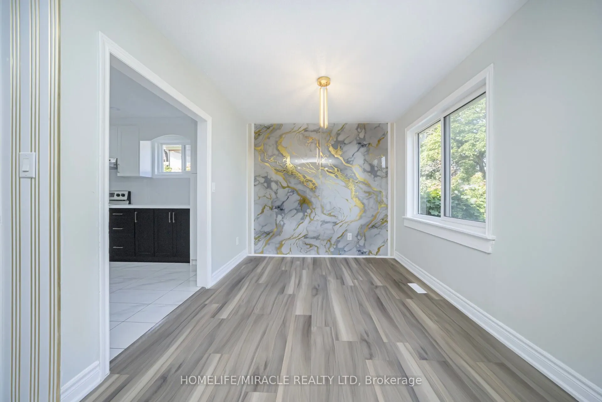3777 Woodruff Crescent