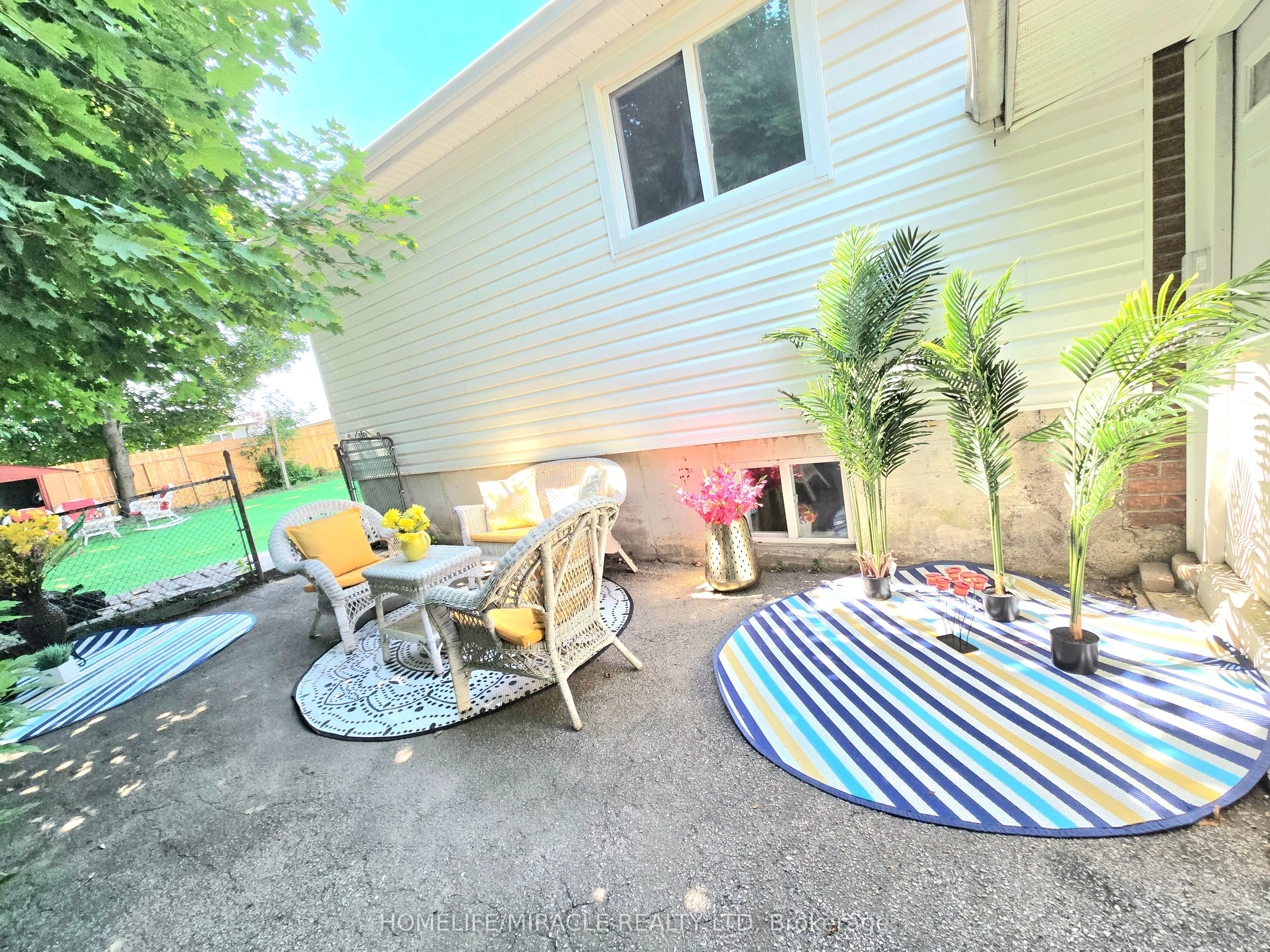 3777 Woodruff Crescent